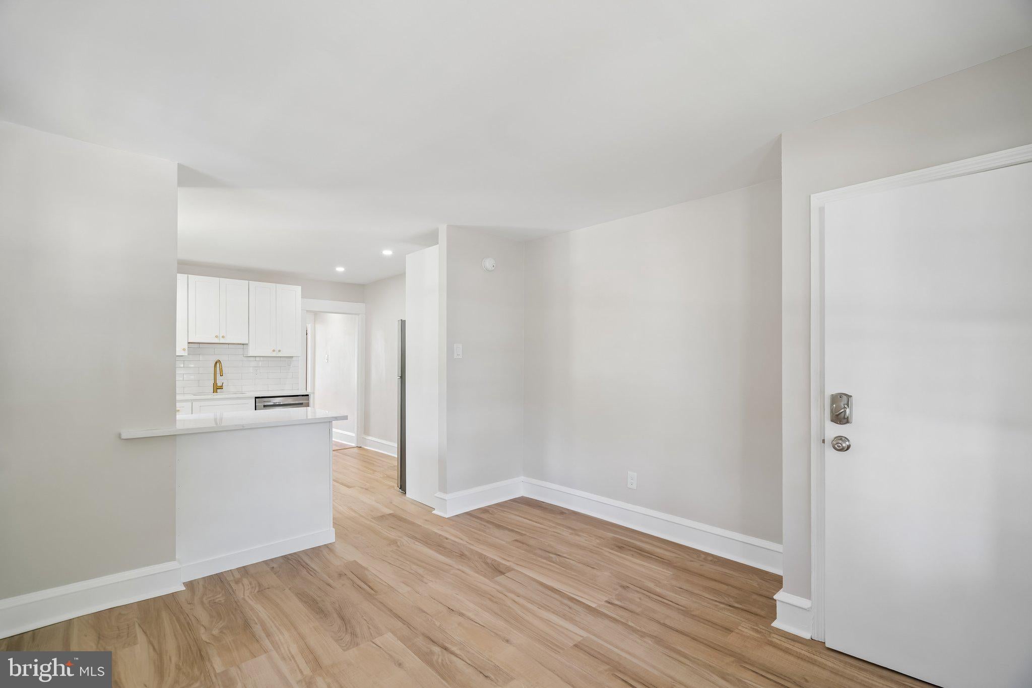 102 E PARK AVENUE A