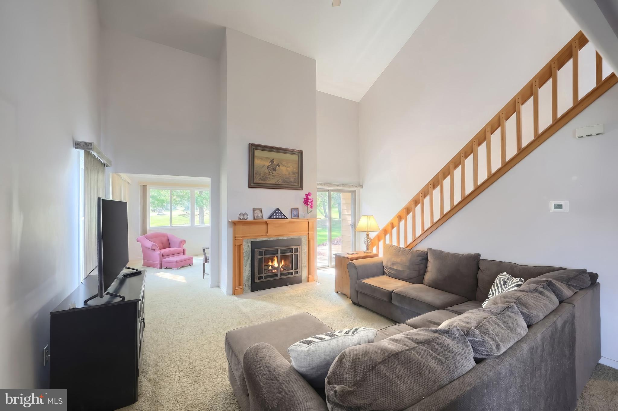 26 WESTVIEW MANOR