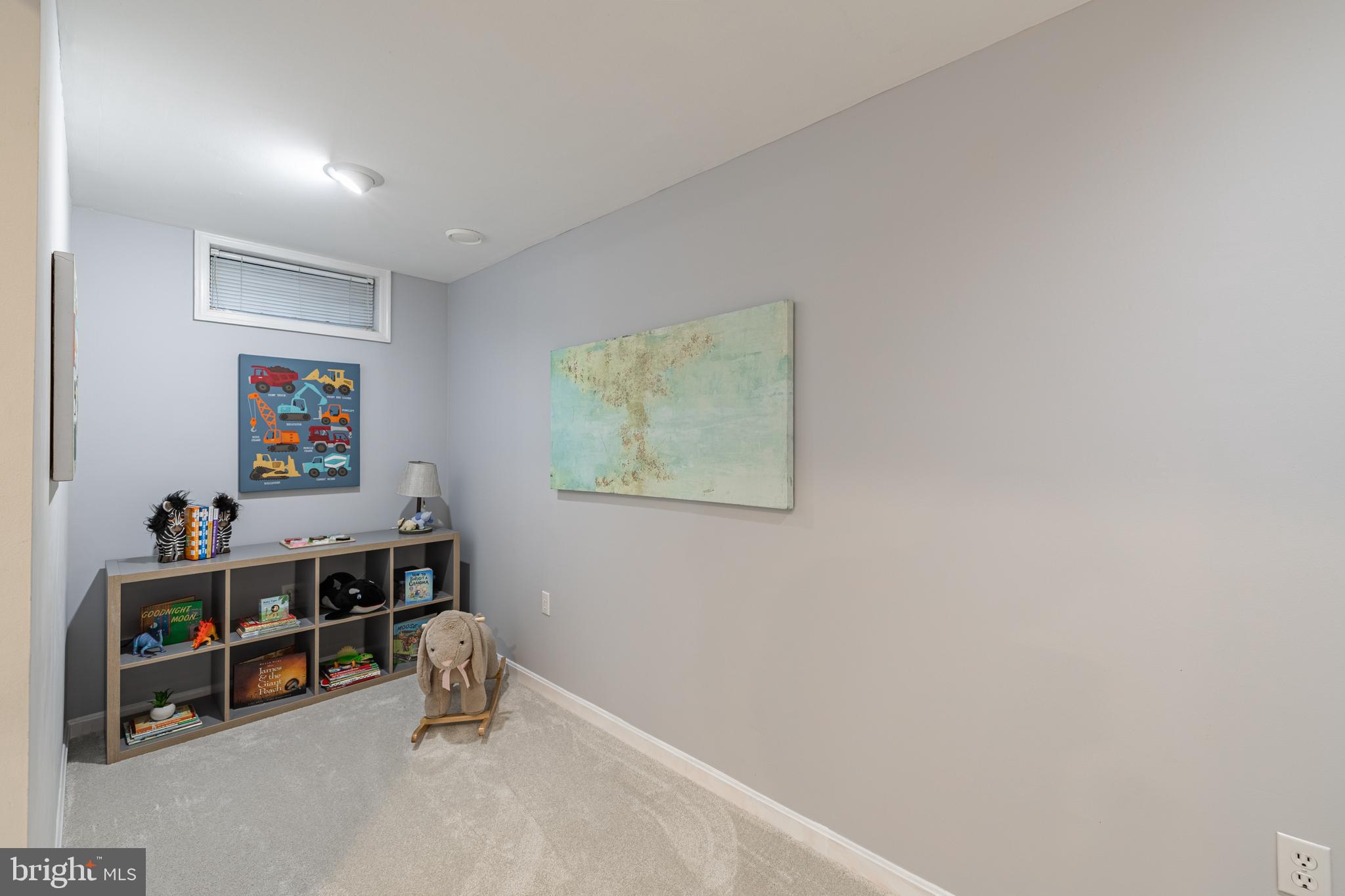 CROSSPOINTE - Residential