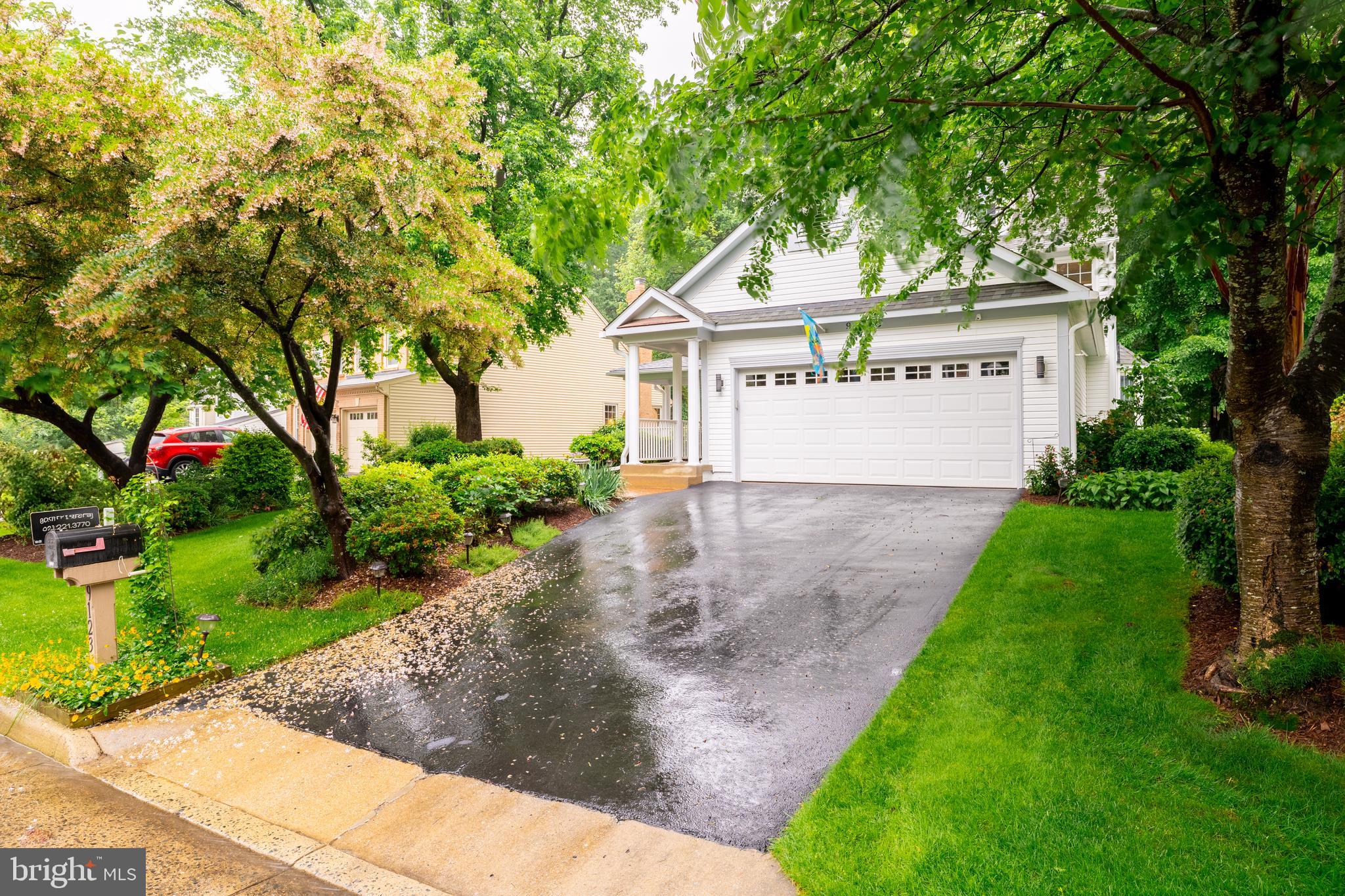 CROSSPOINTE - Residential