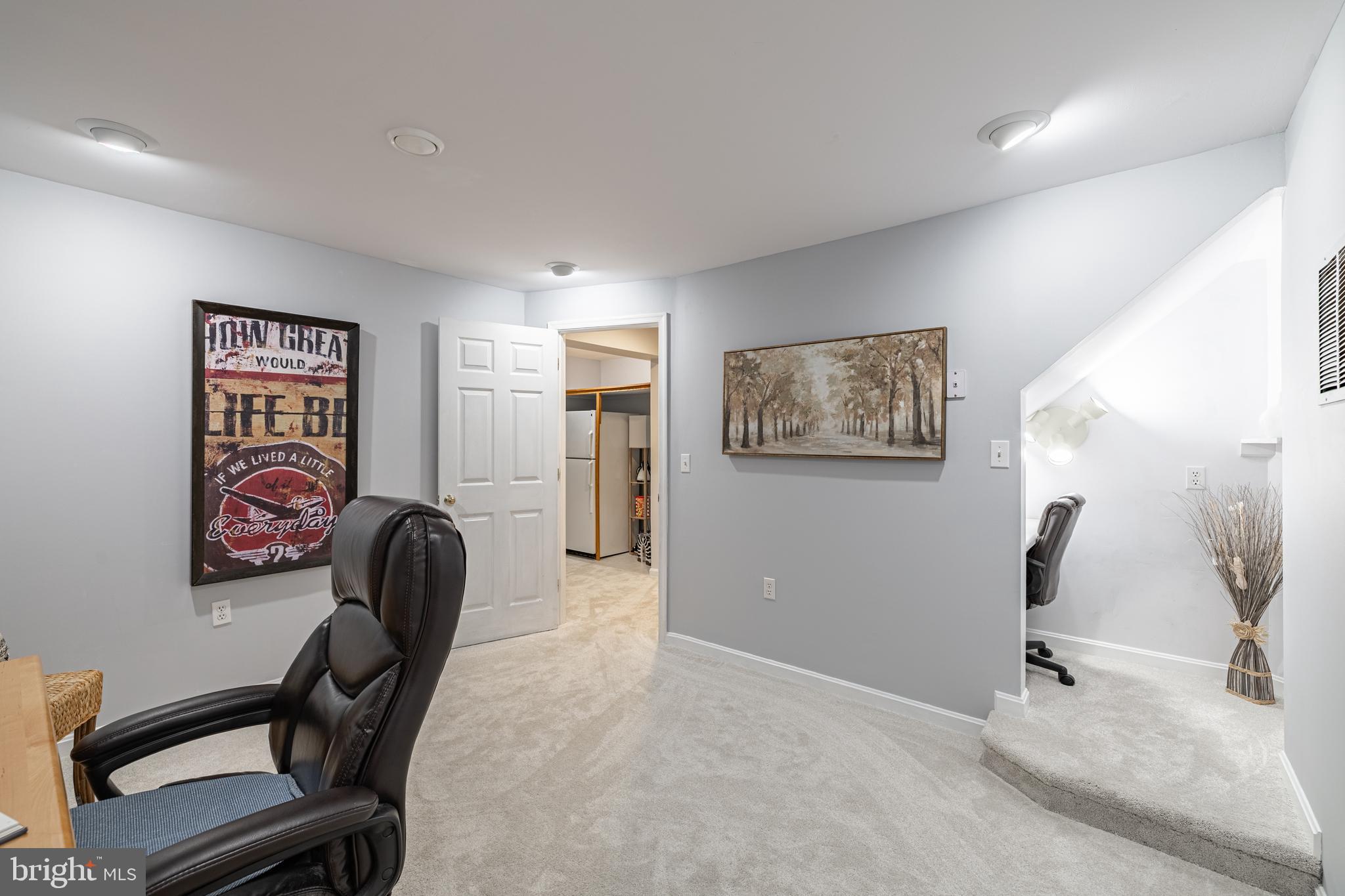 CROSSPOINTE - Residential