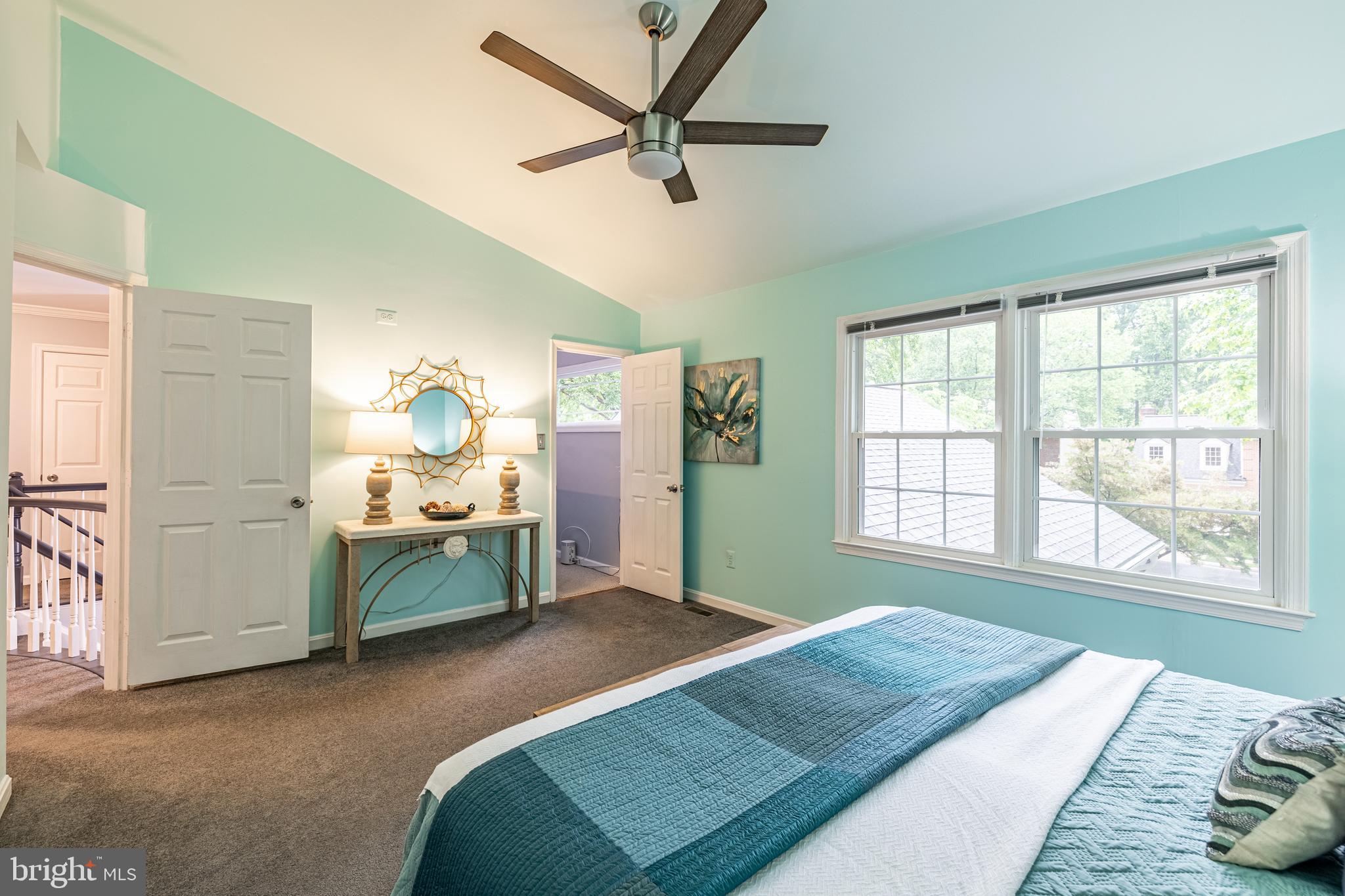 CROSSPOINTE - Residential