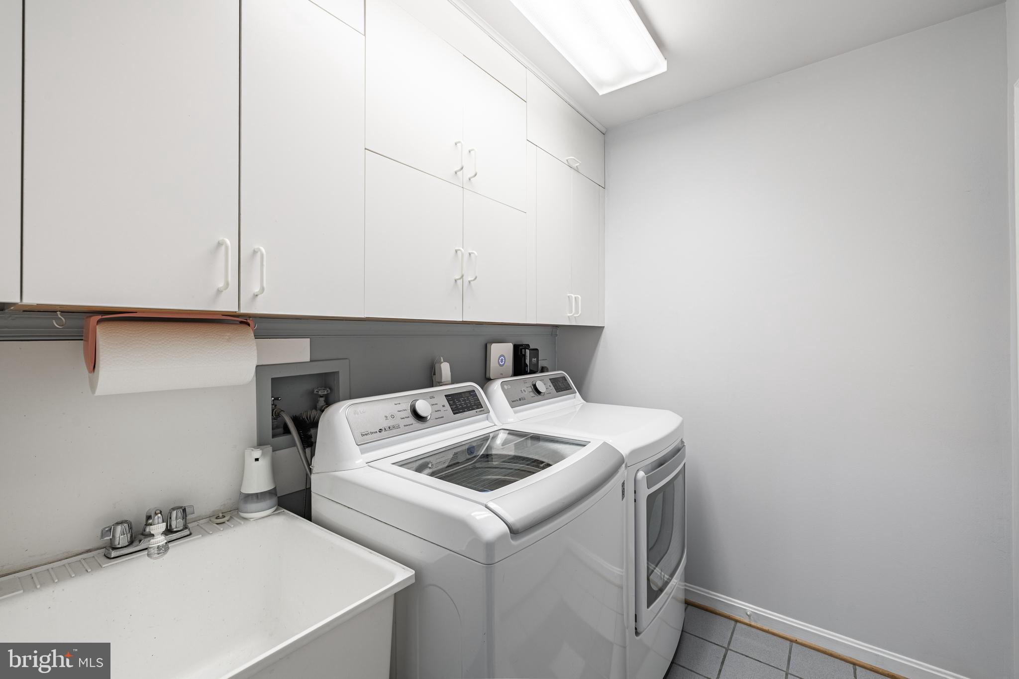 CROSSPOINTE - Residential