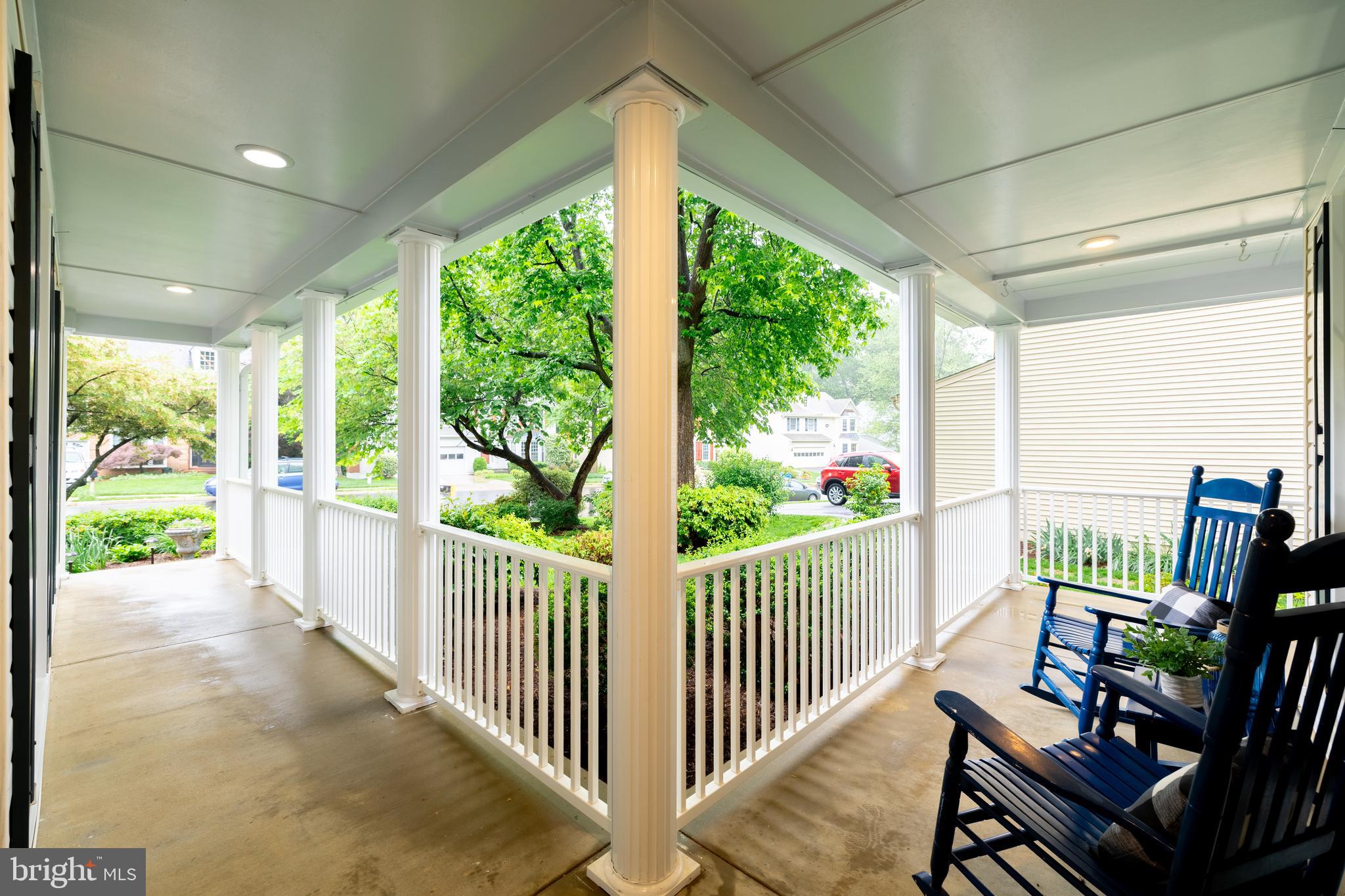 CROSSPOINTE - Residential