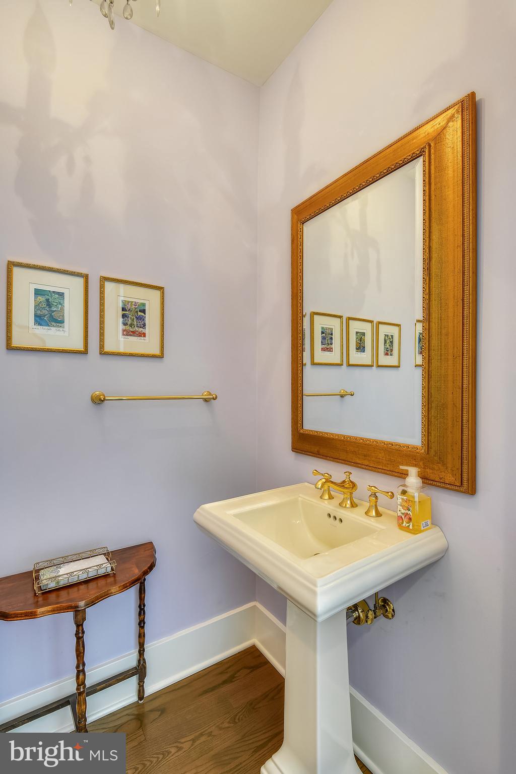 WILD ROSE SHORES - Residential