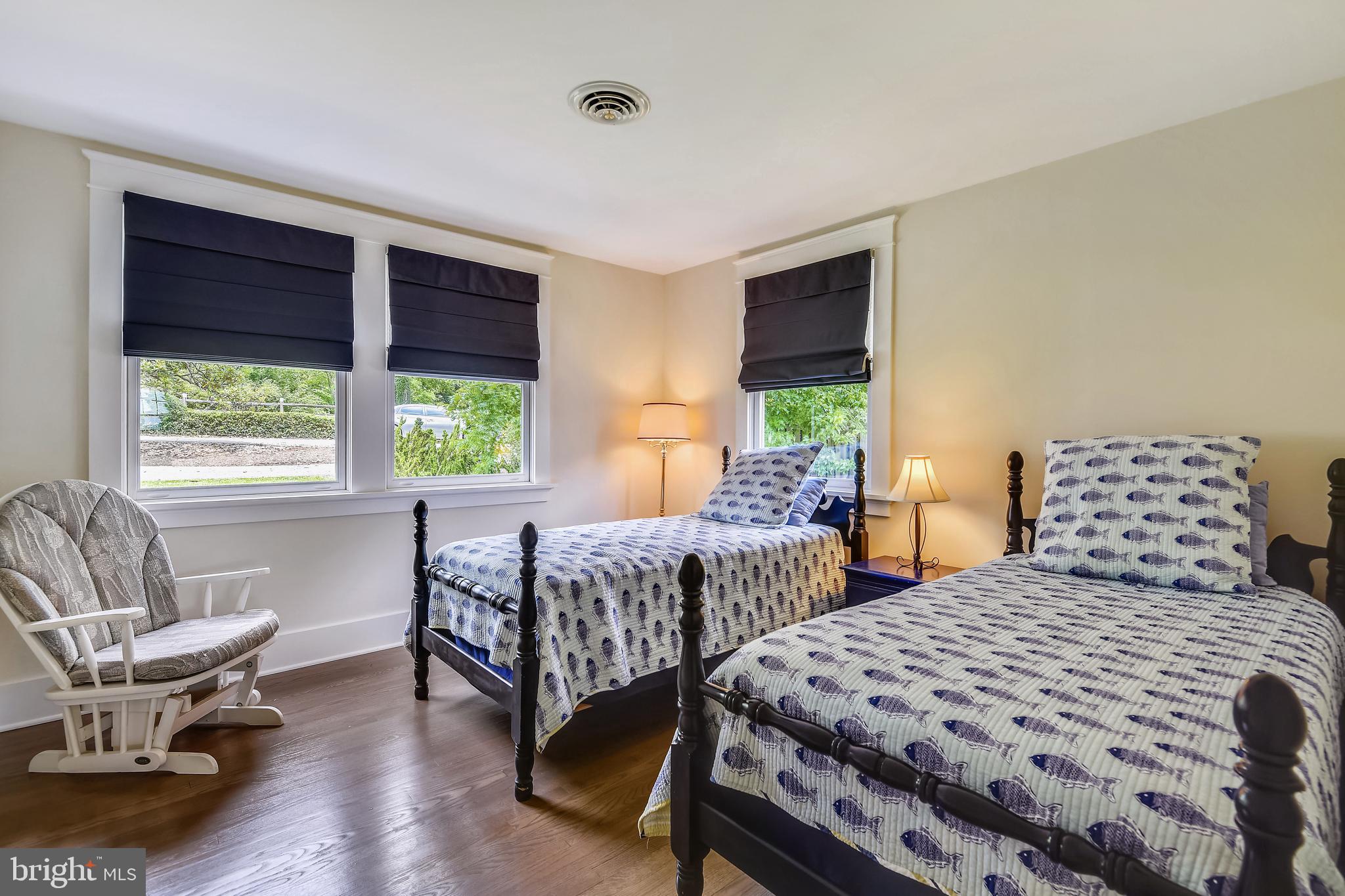 WILD ROSE SHORES - Residential