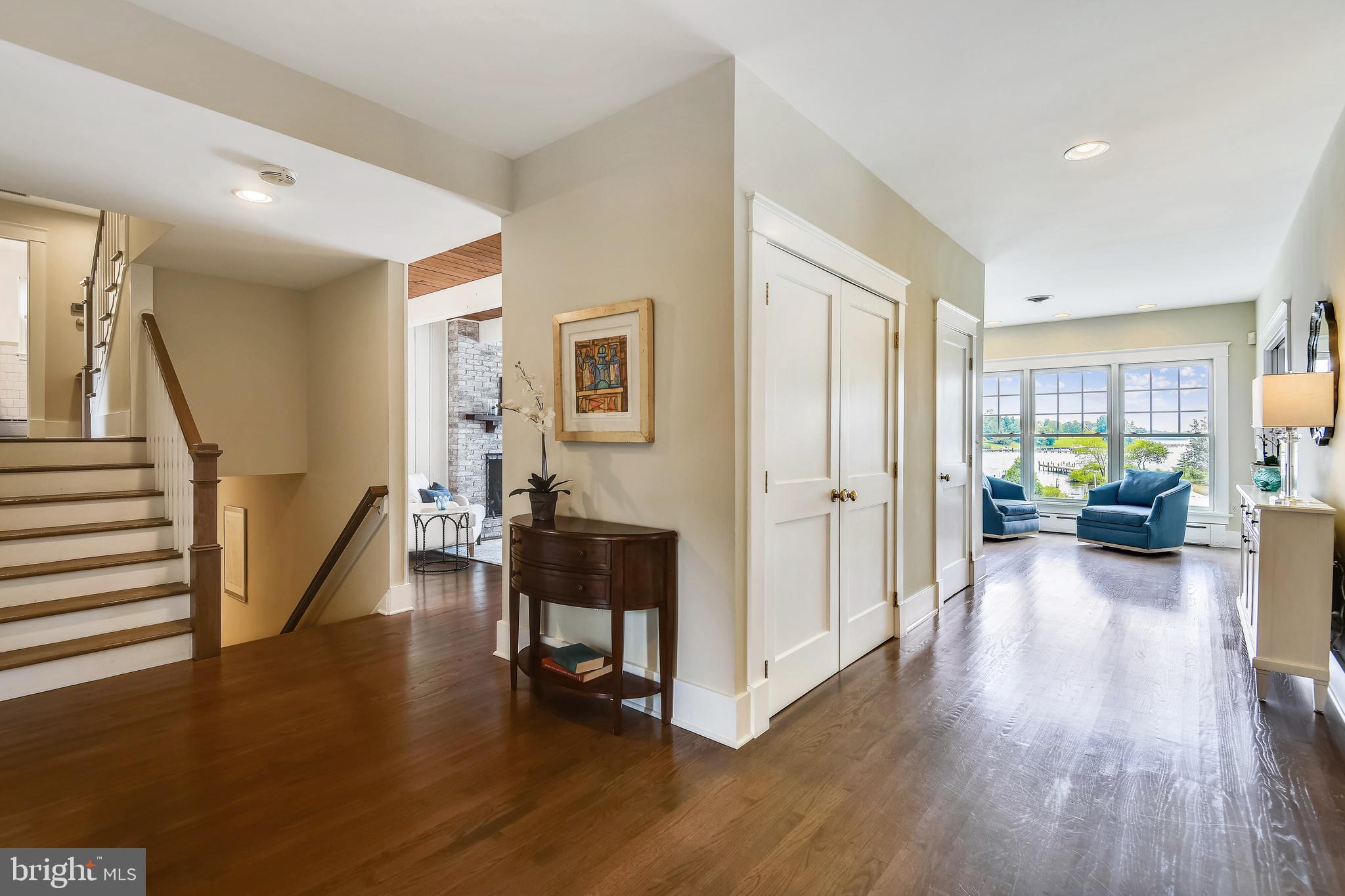 WILD ROSE SHORES - Residential