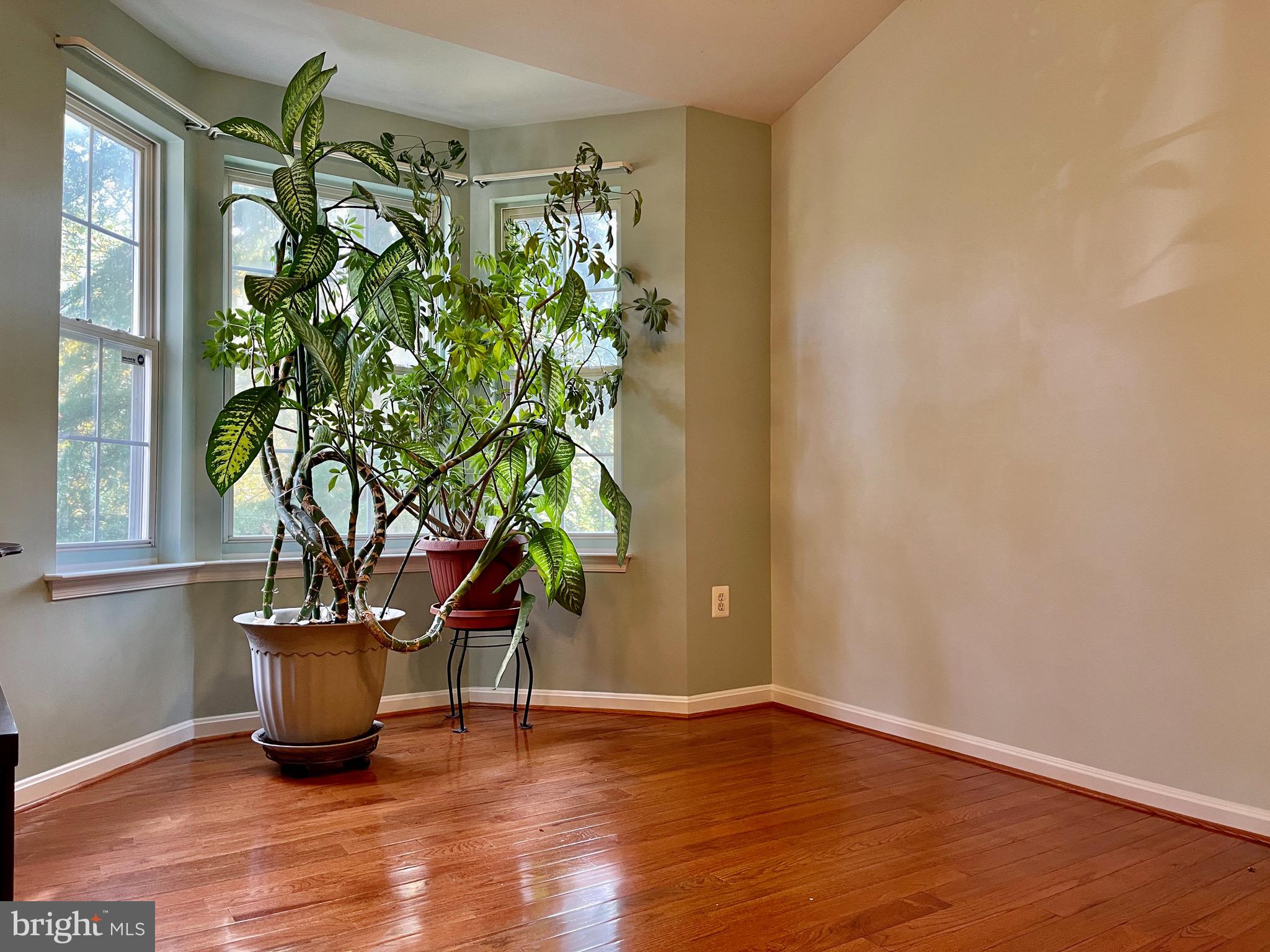 HICKORY RIDGE - Residential