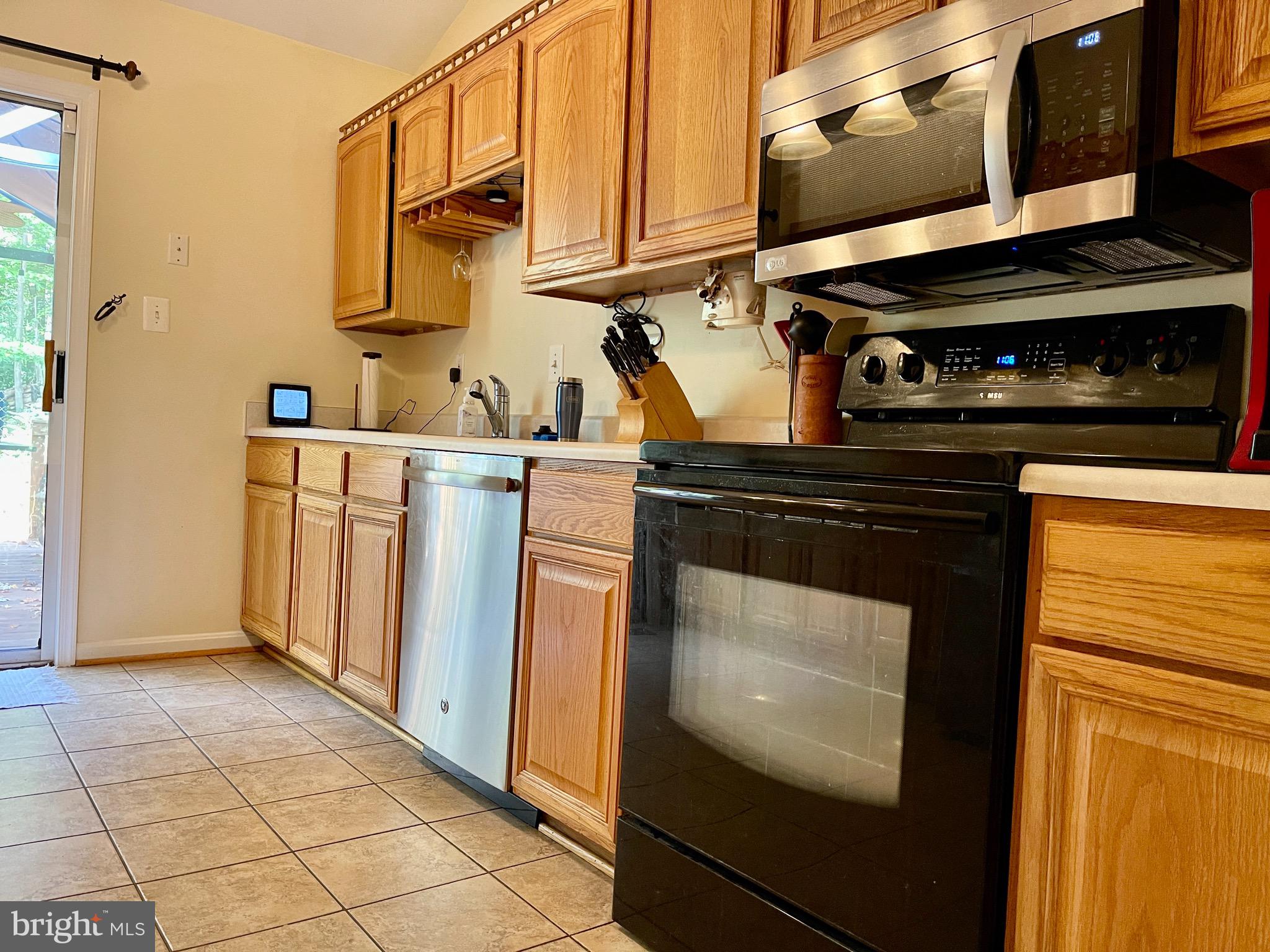 HICKORY RIDGE - Residential