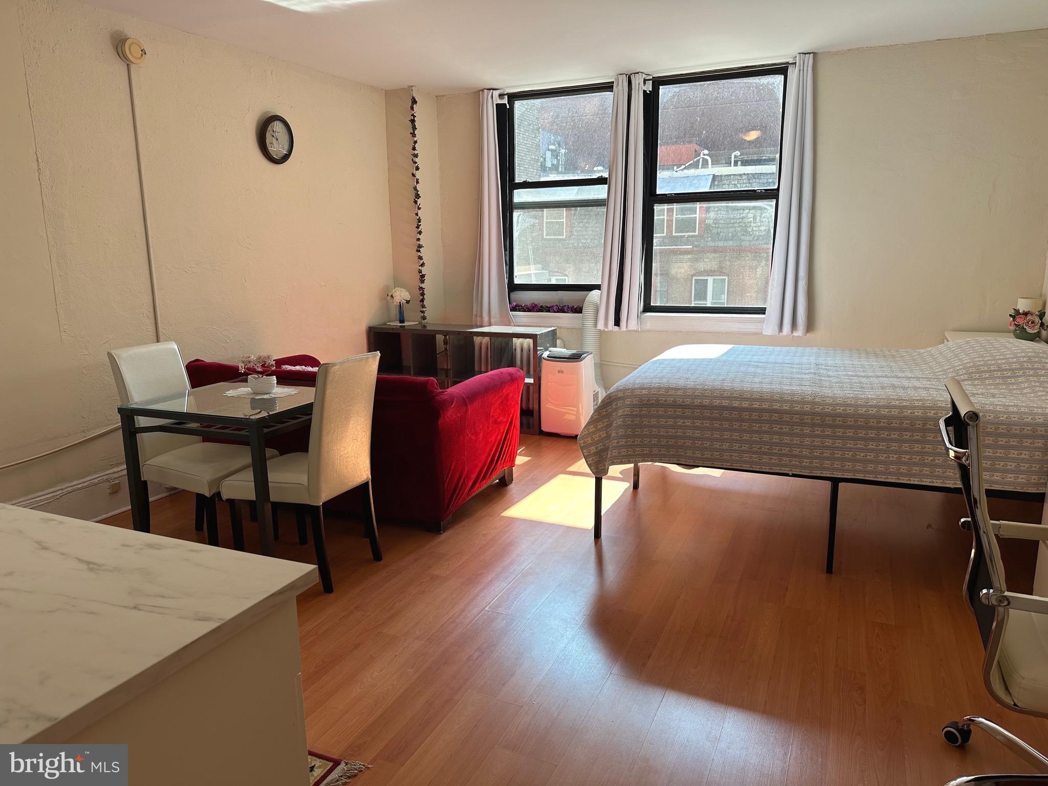 1324 LOCUST STREET 331