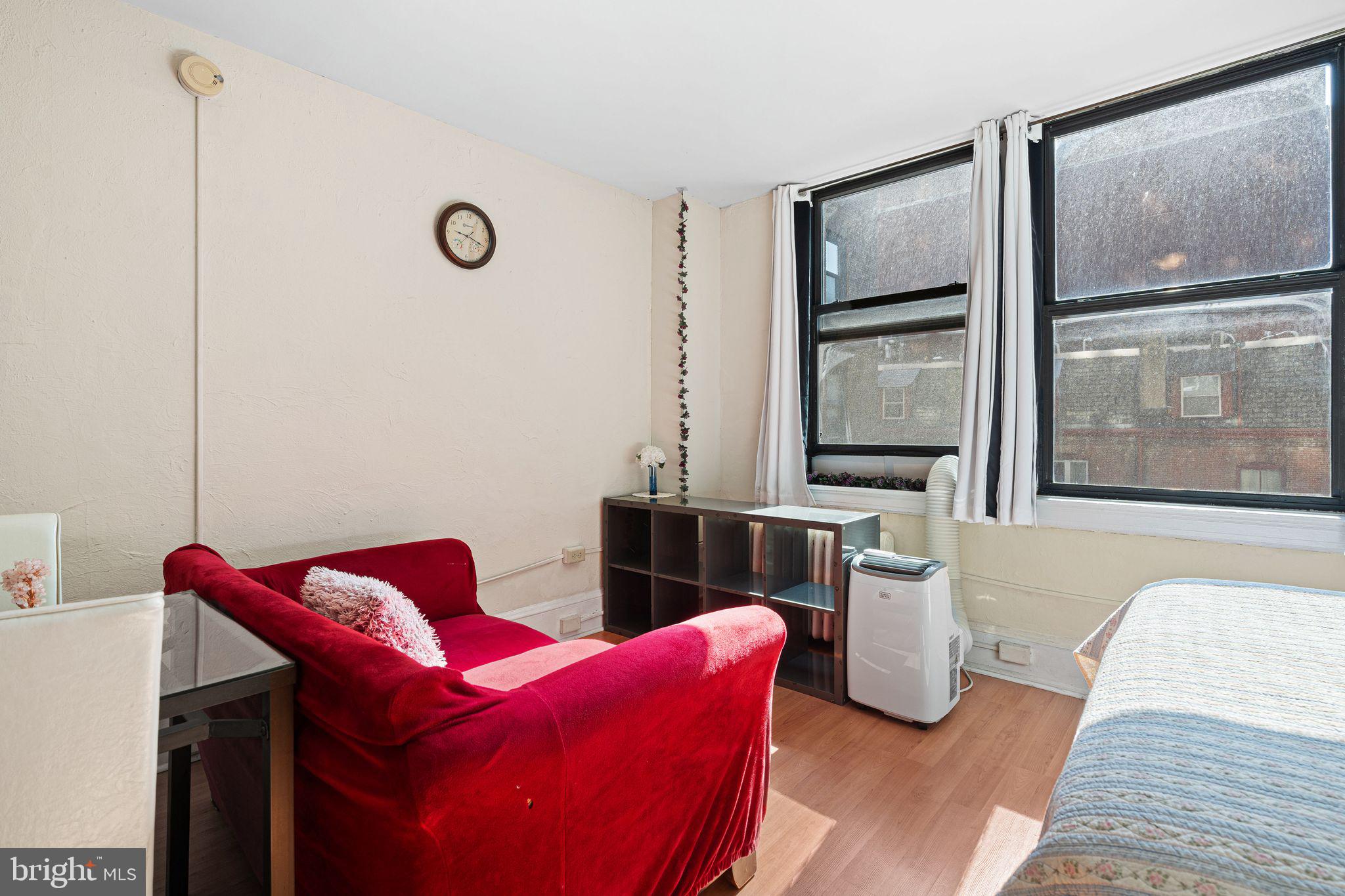 AVENUE OF THE ARTS - Residential