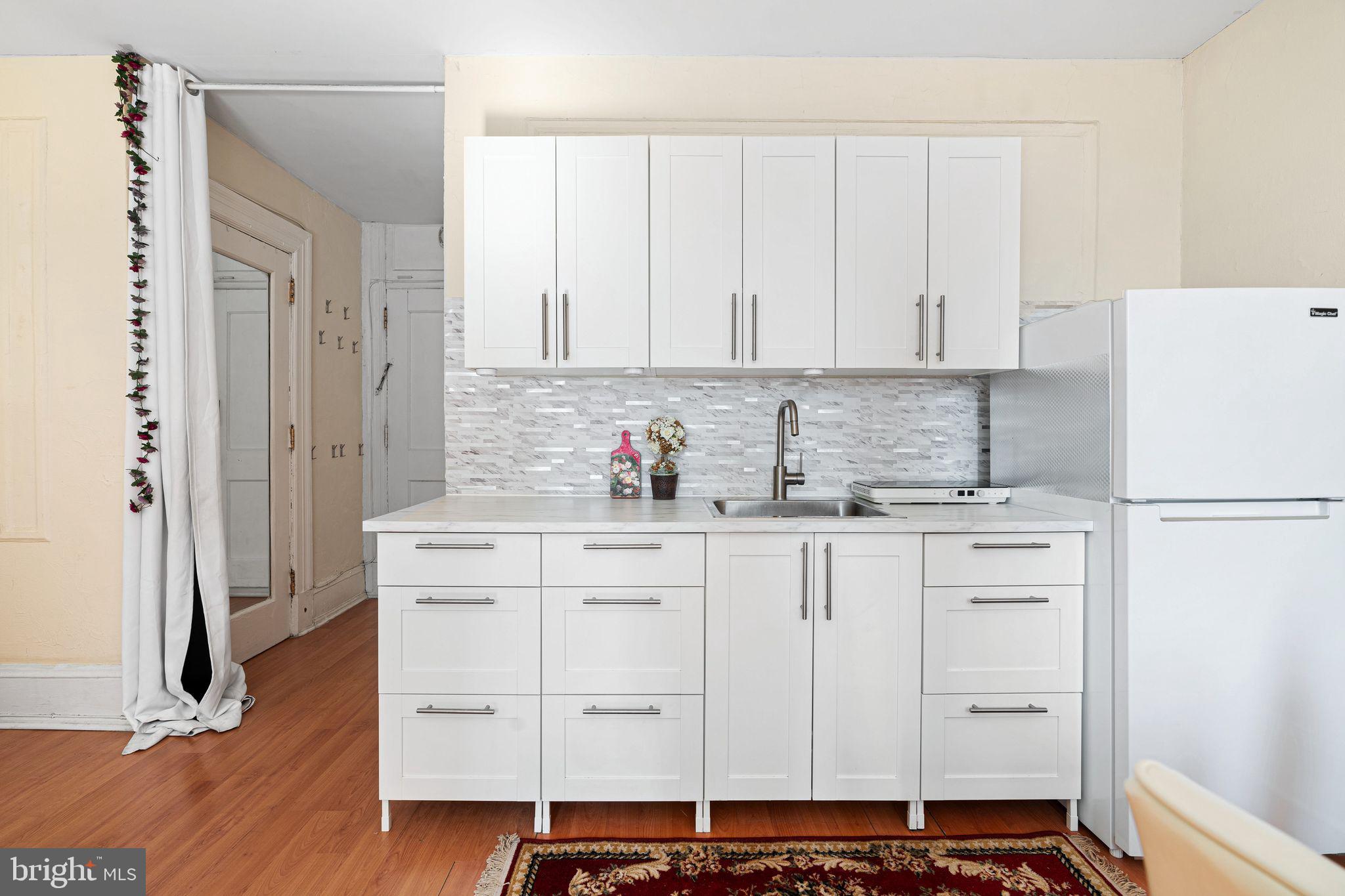 1324 LOCUST STREET 331