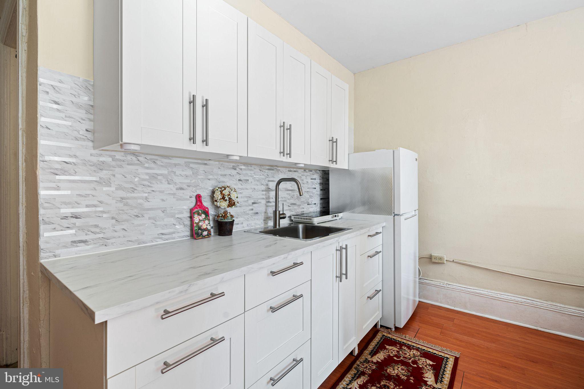 1324 LOCUST STREET 331