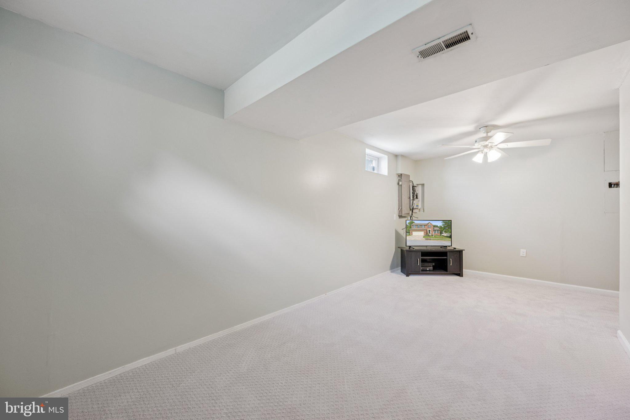 FIELDS OF NOTTINGHAM - Residential