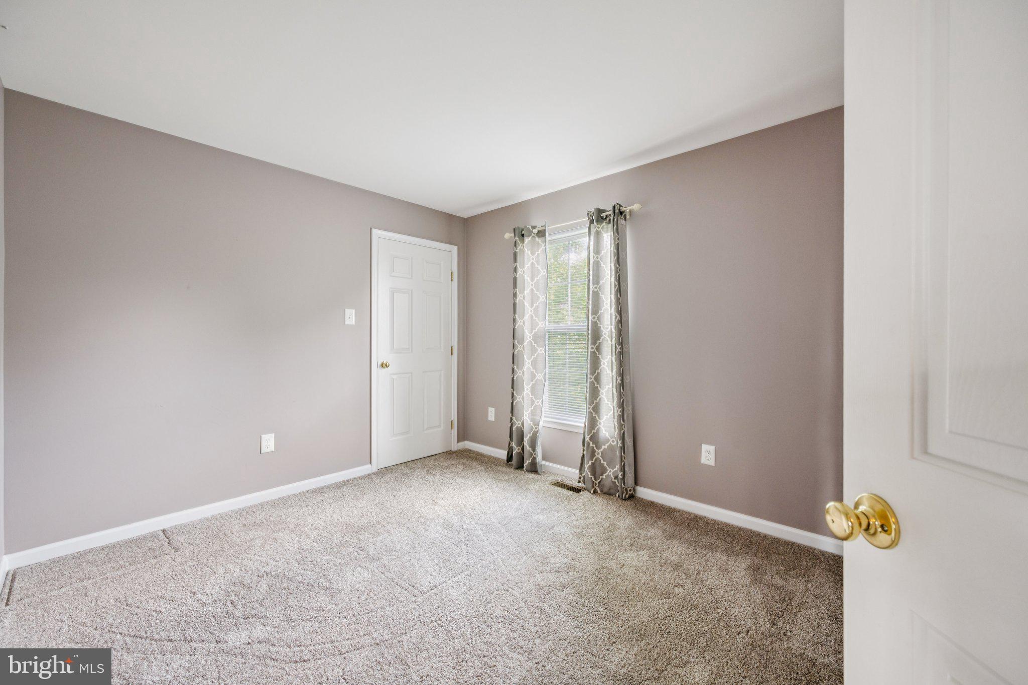 FIELDS OF NOTTINGHAM - Residential