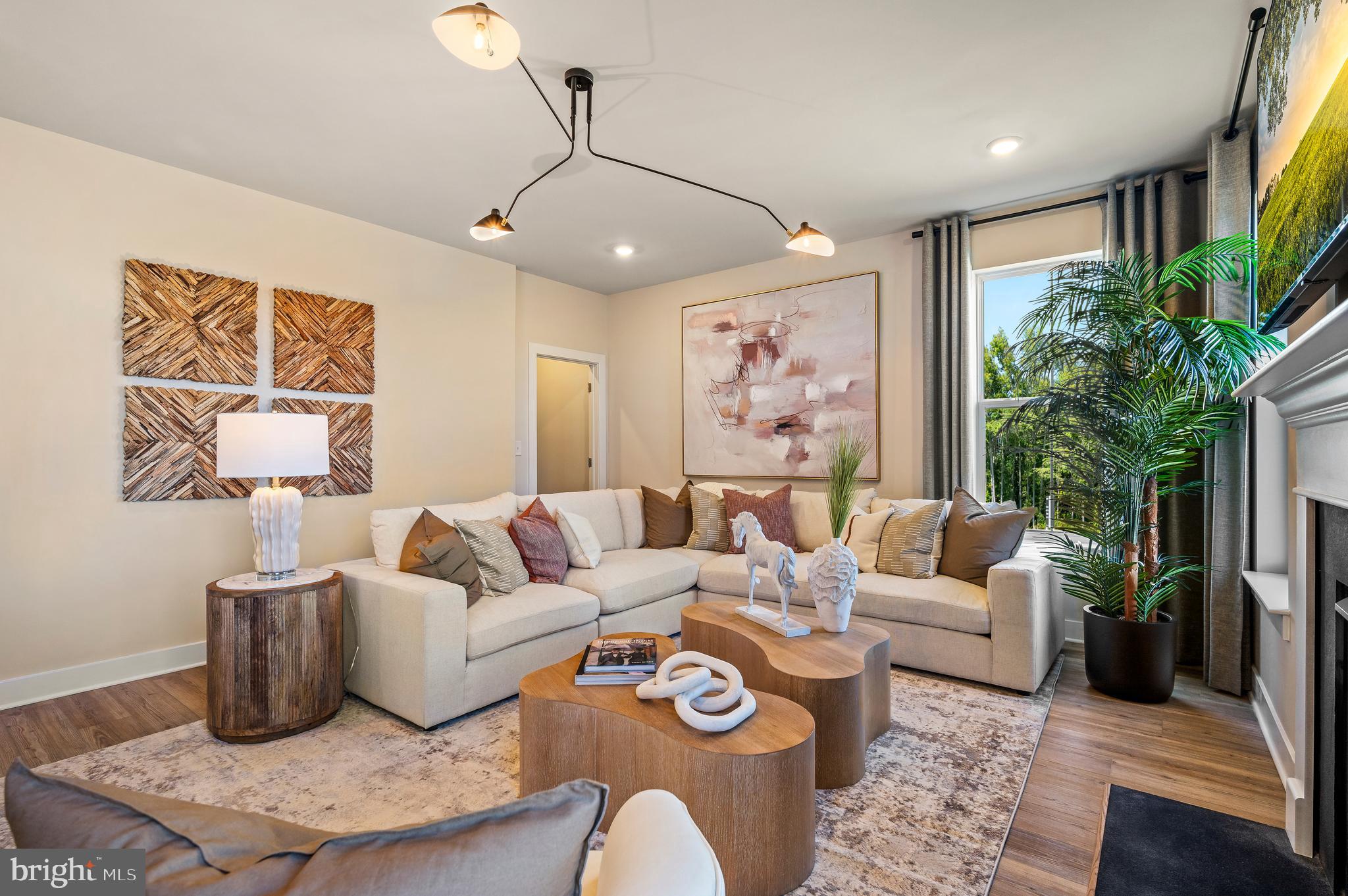 FARM VIEW - Residential