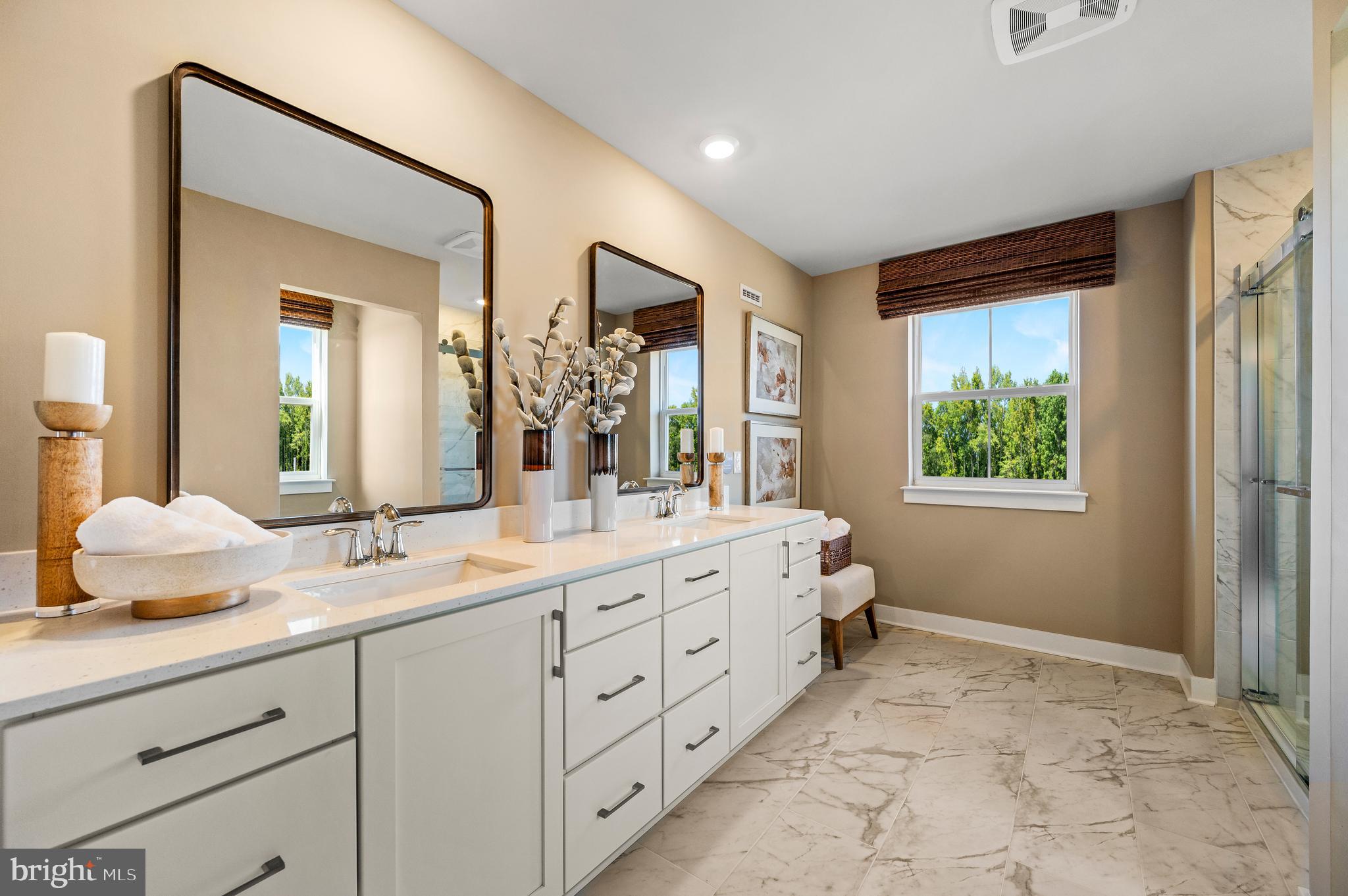 FARM VIEW - Residential