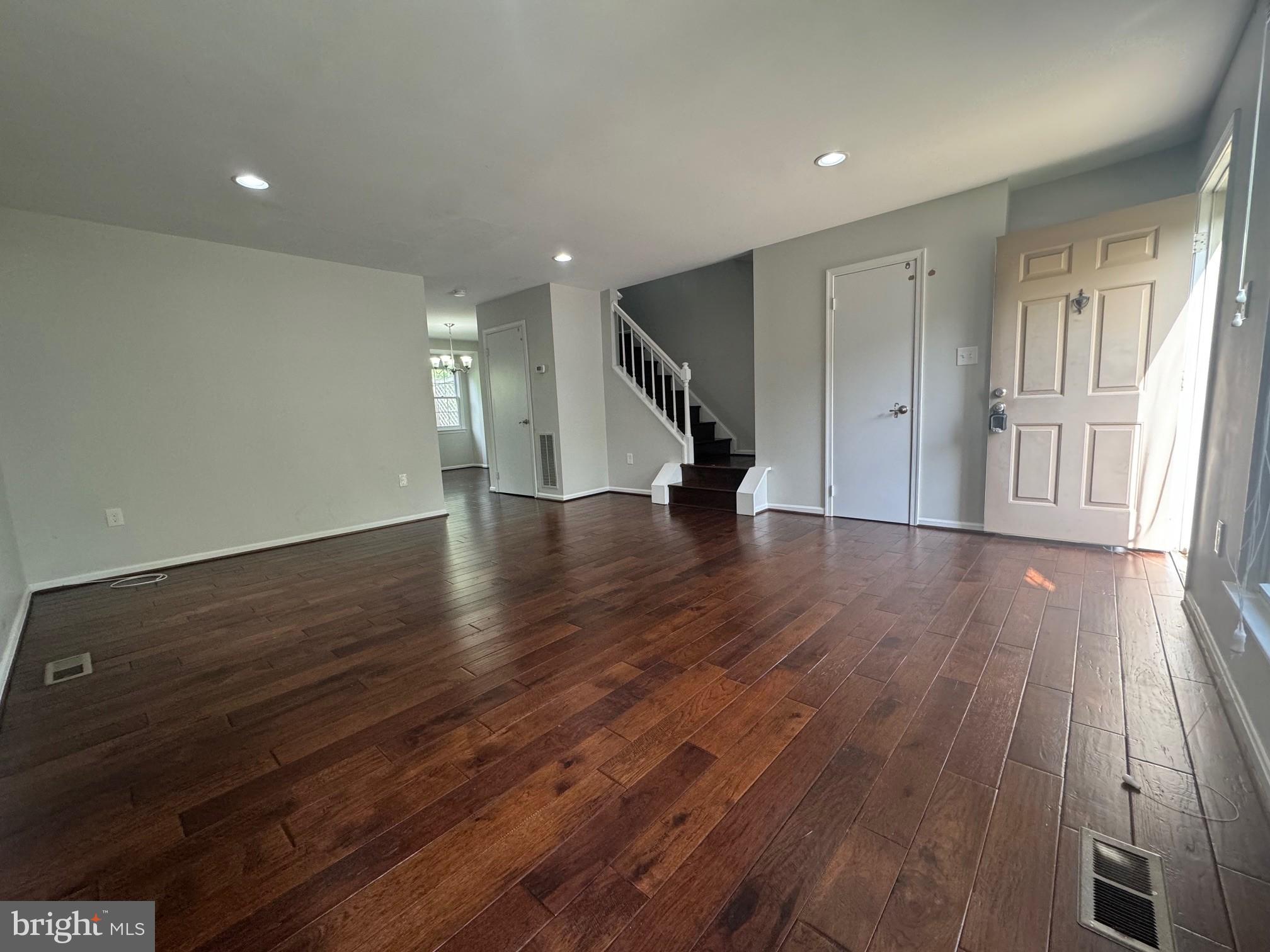 STONEHENGE - Residential Lease