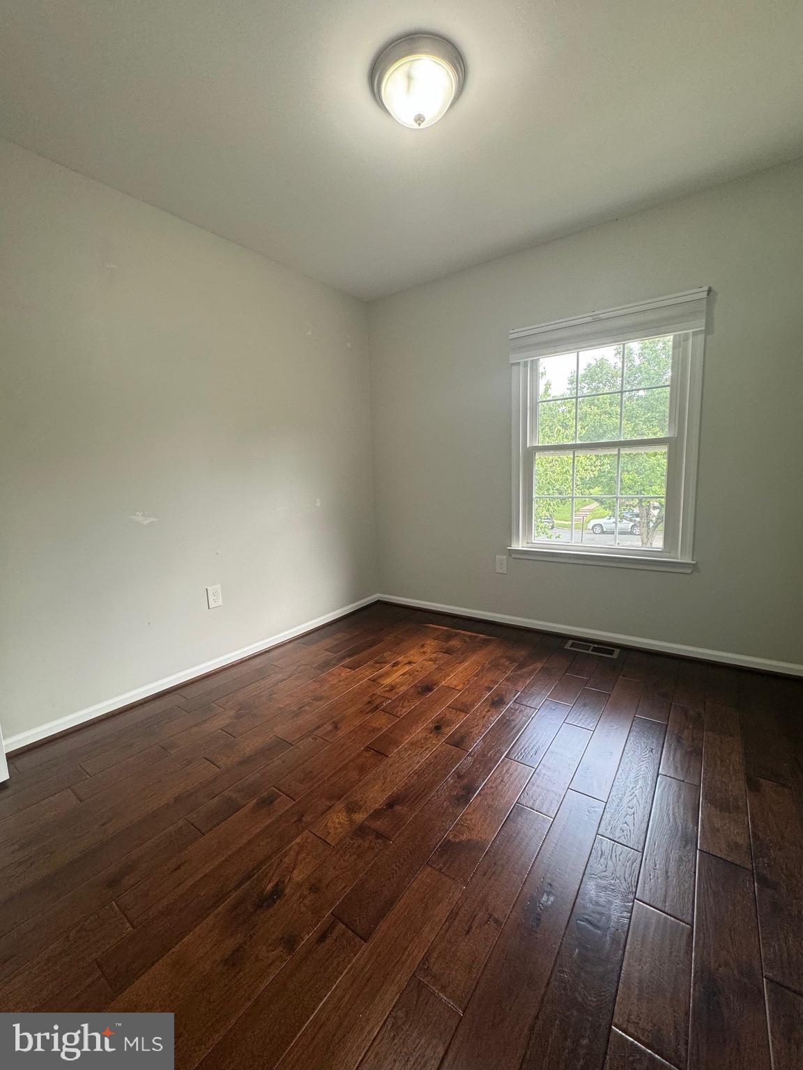 STONEHENGE - Residential Lease