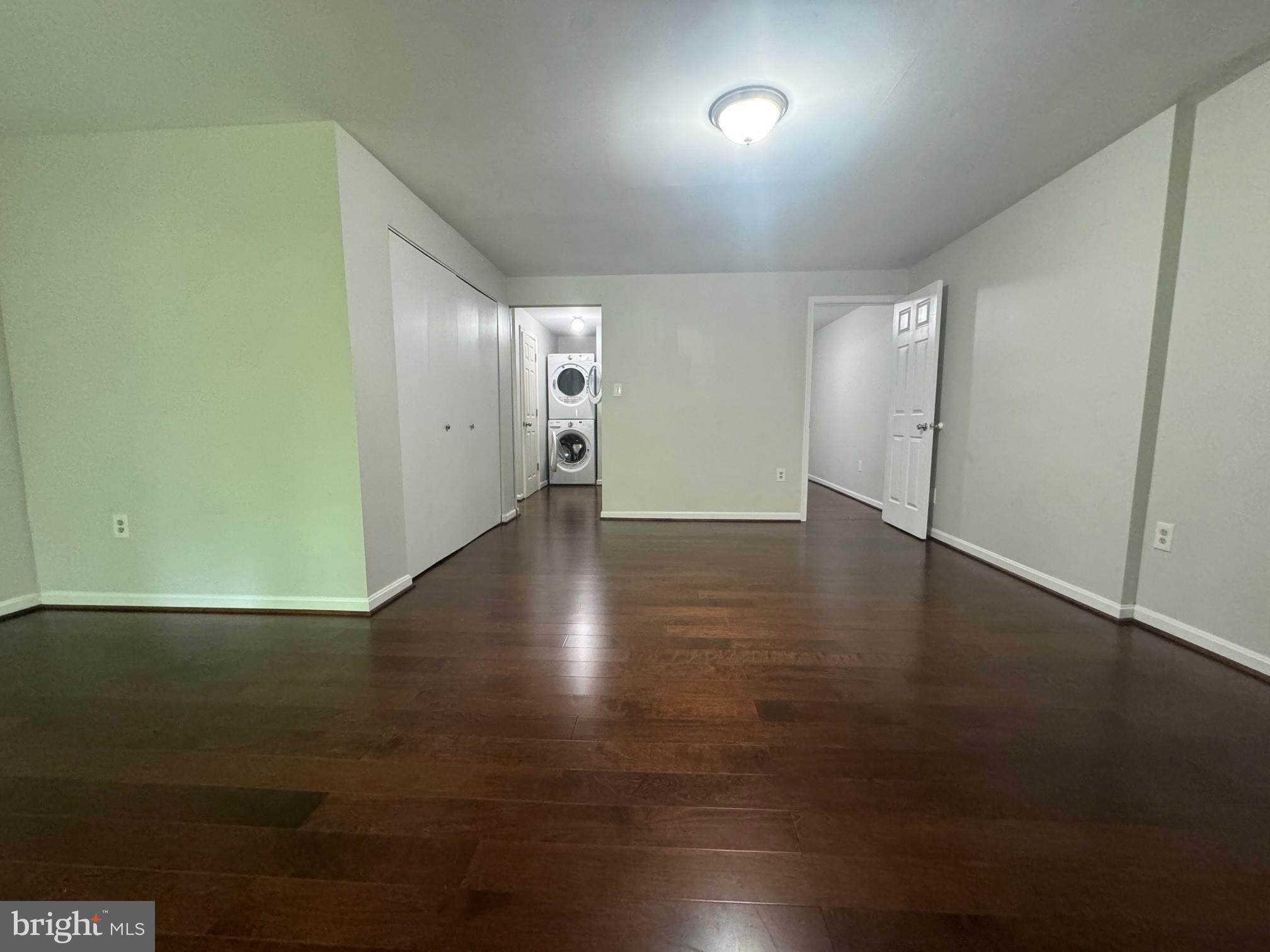 STONEHENGE - Residential Lease