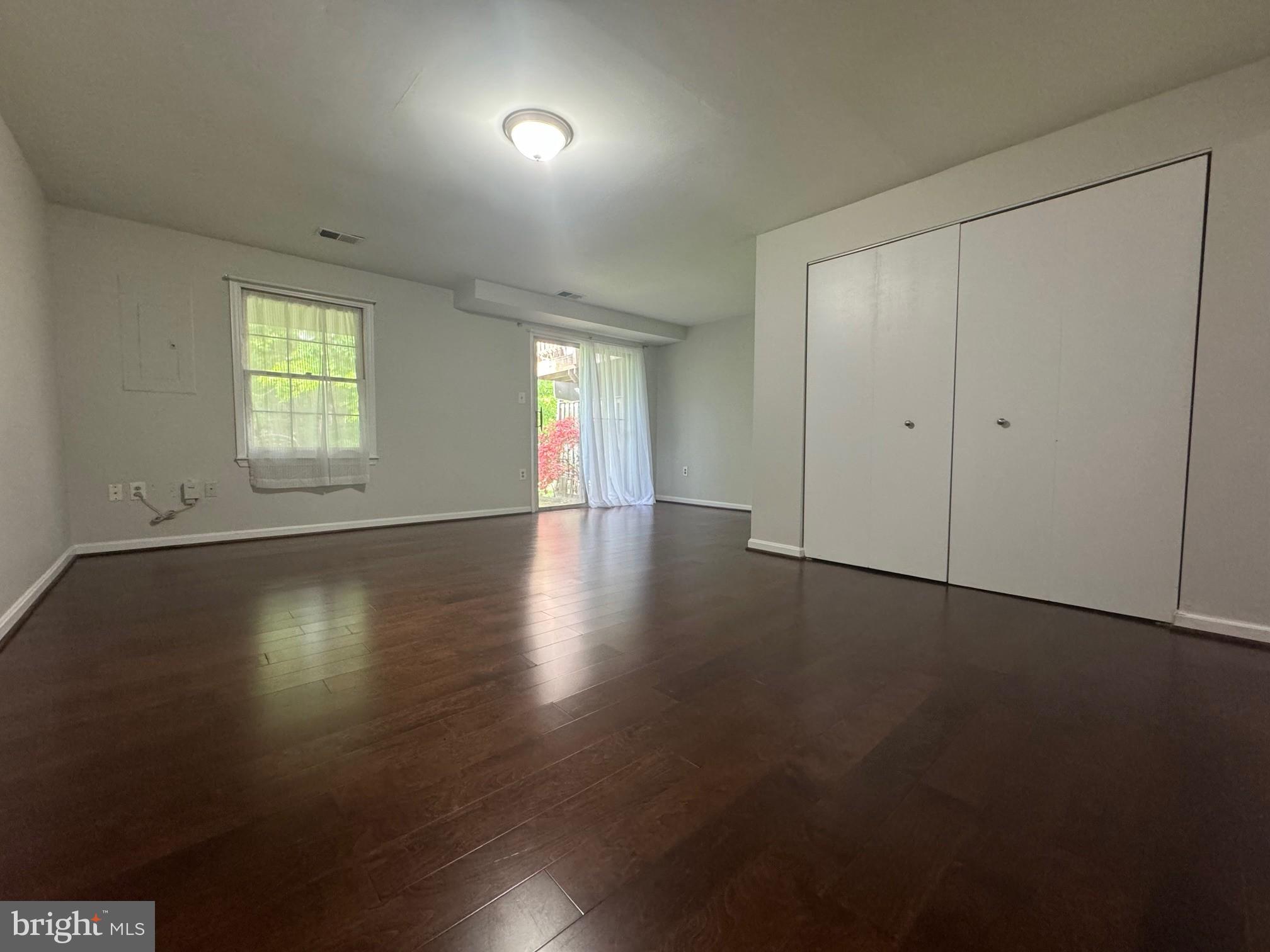 STONEHENGE - Residential Lease