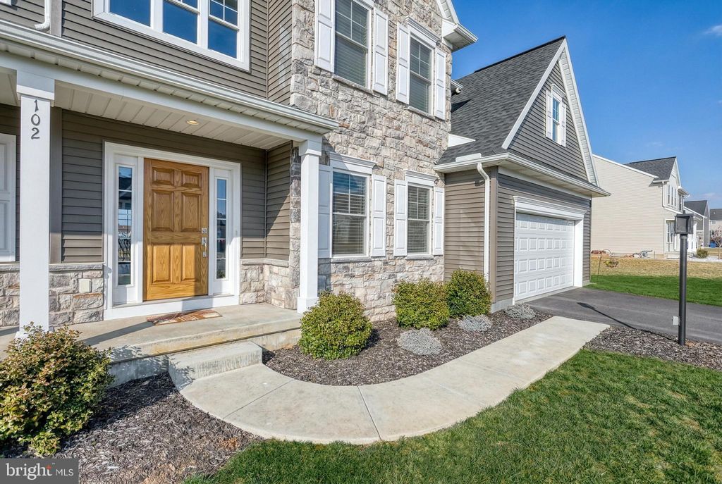 Photo of 102 Berkshire Dr, CARLISLE, PA 17015 (MLS # PACB2051208)