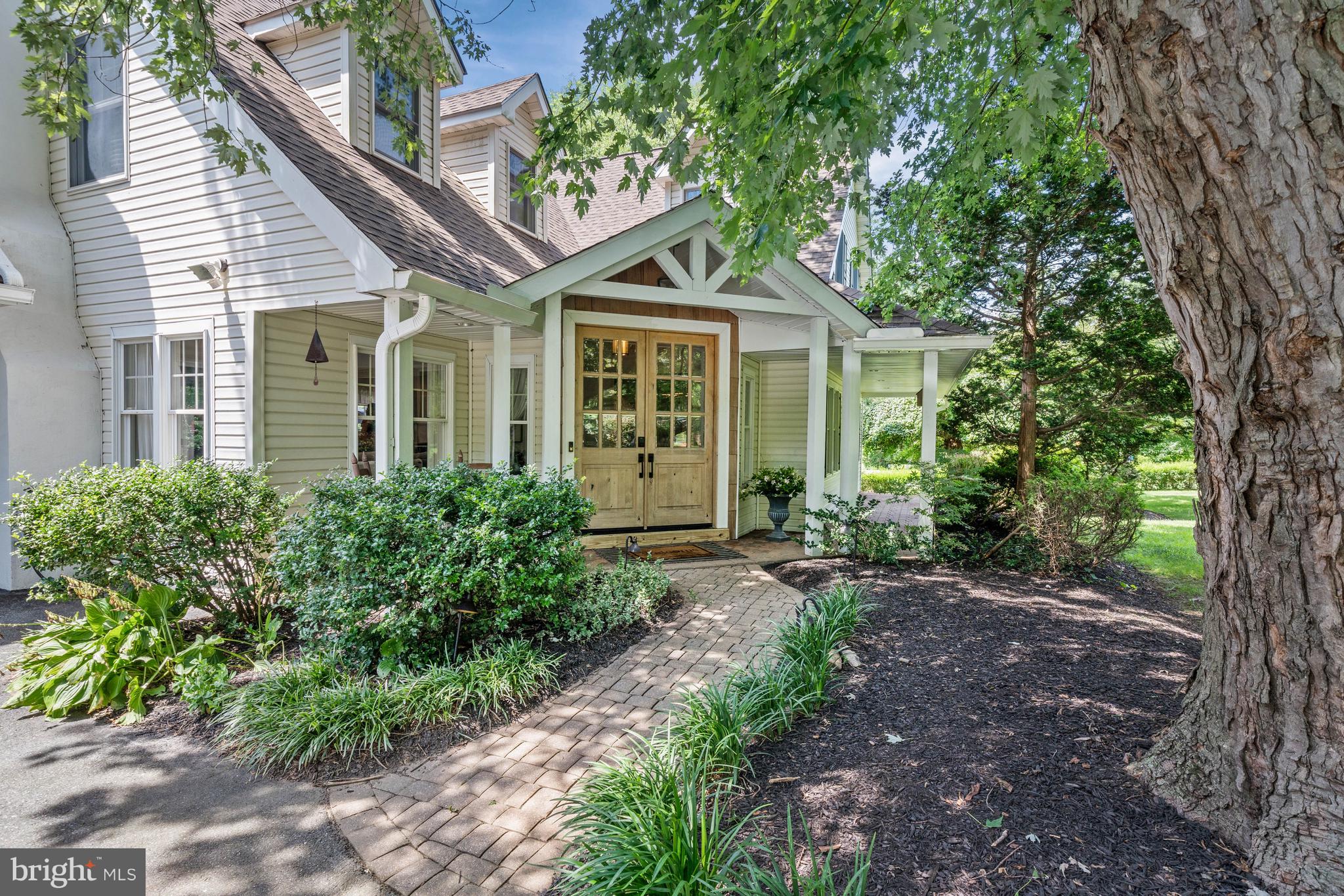 446 CHAMBERS ROCK ROAD