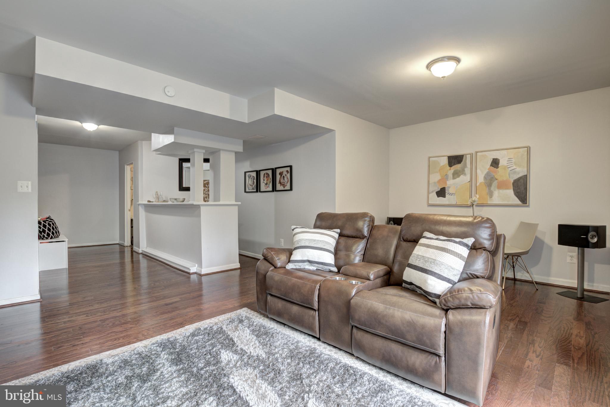 OLD MILL COMMUNITY - Residential