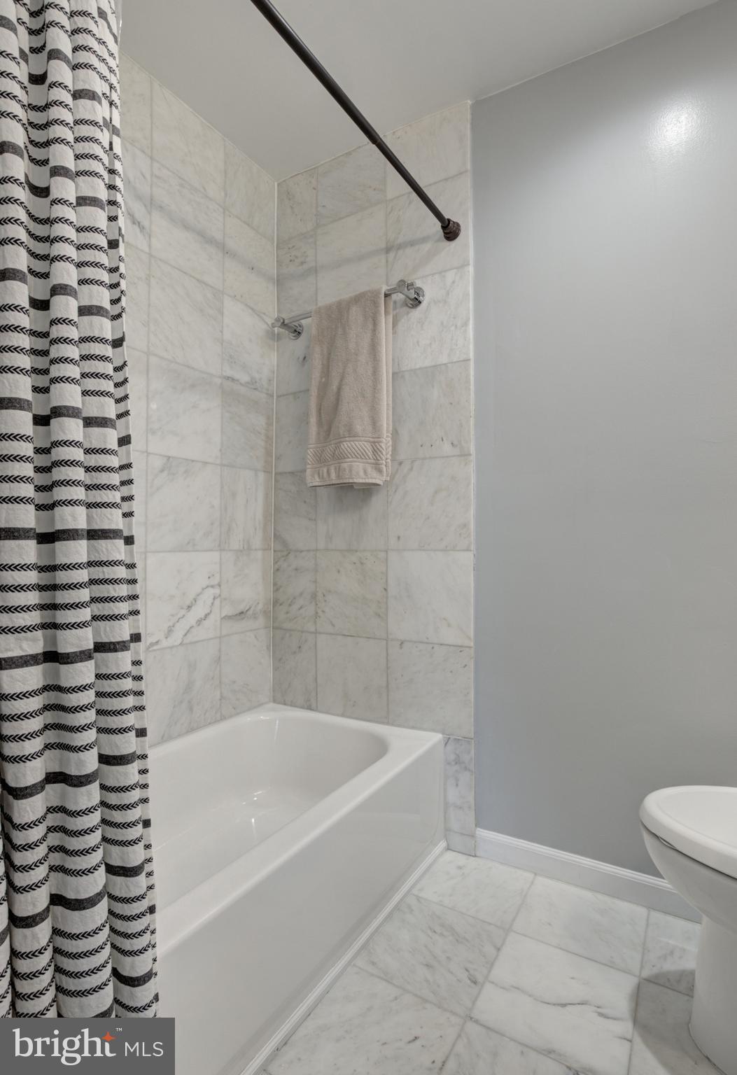 OLD MILL COMMUNITY - Residential