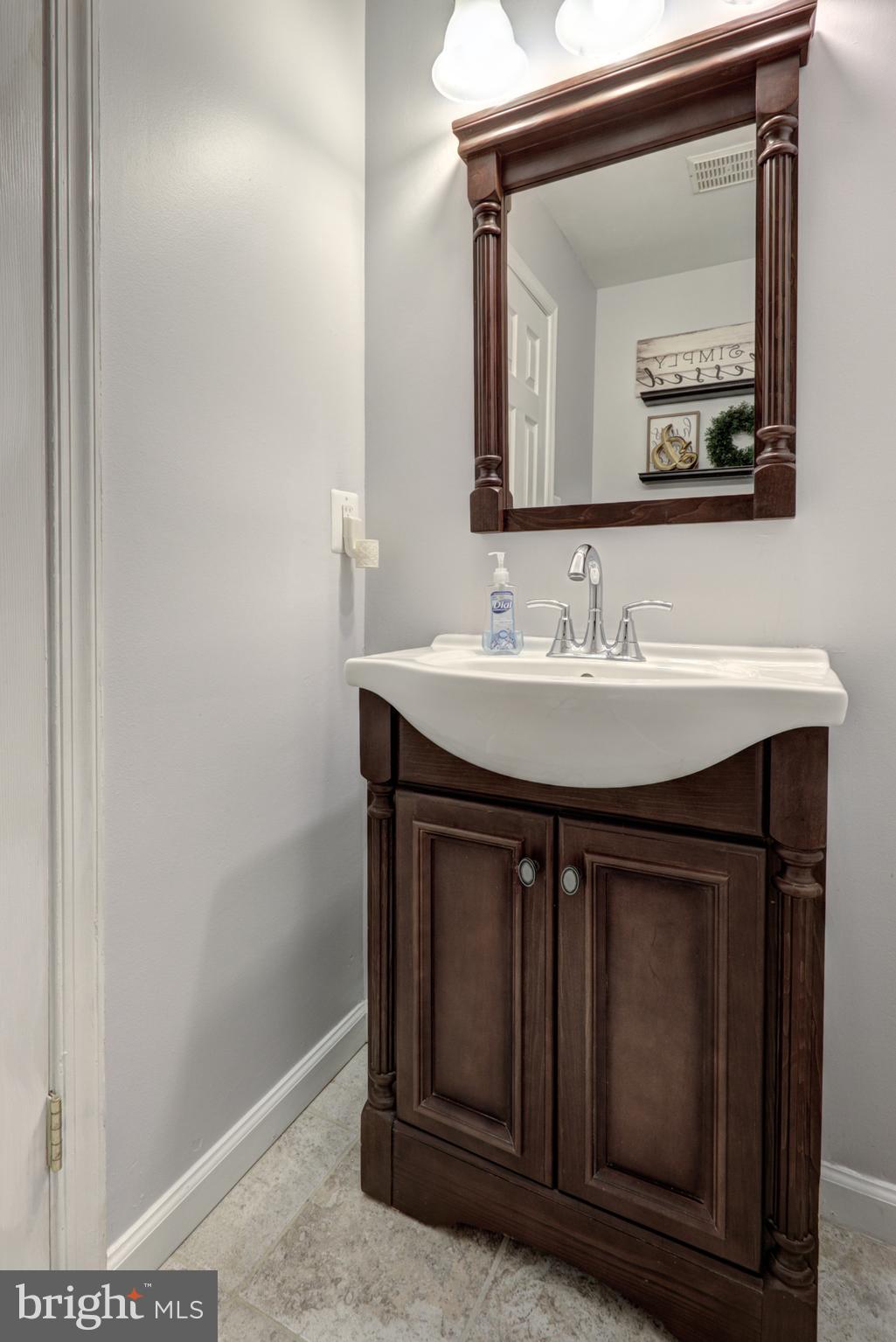 OLD MILL COMMUNITY - Residential