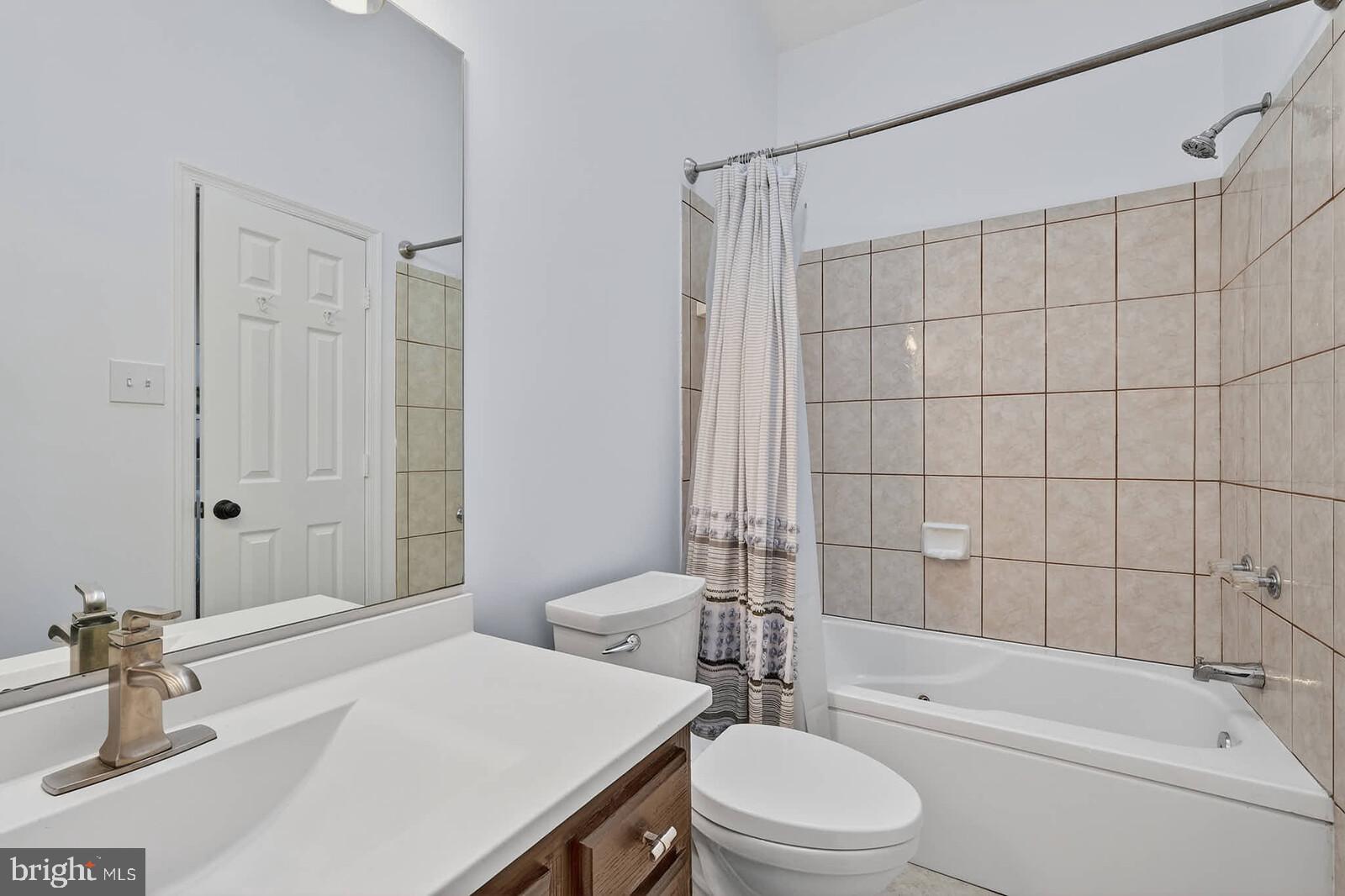 LONGMEAD - Residential