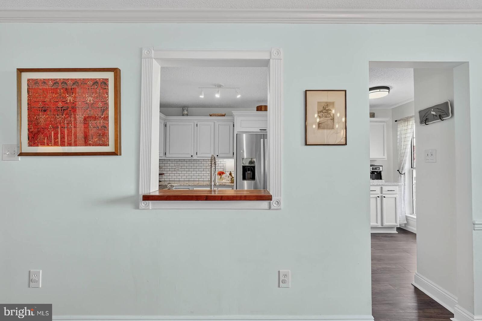 LONGMEAD - Residential