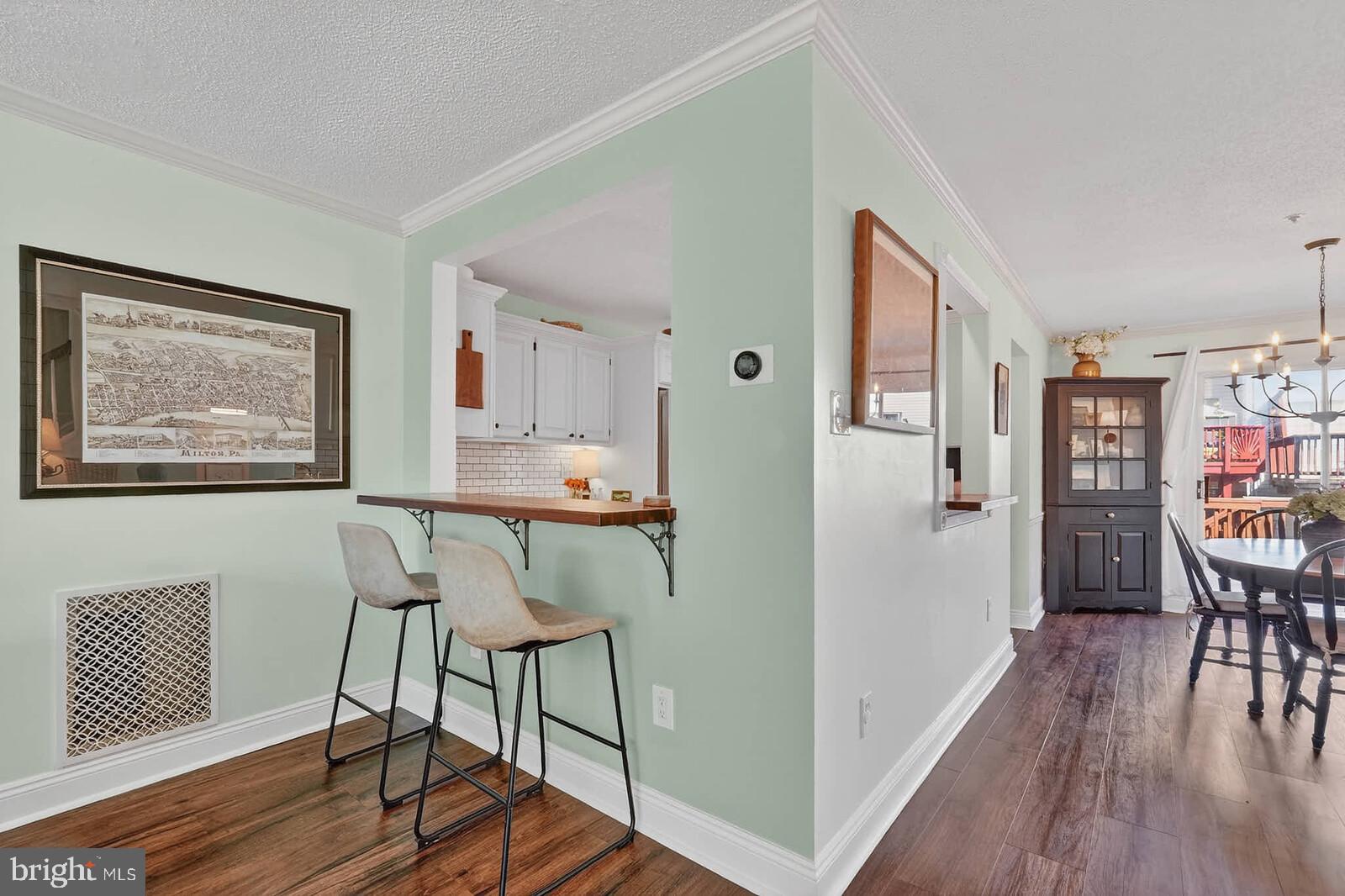 LONGMEAD - Residential