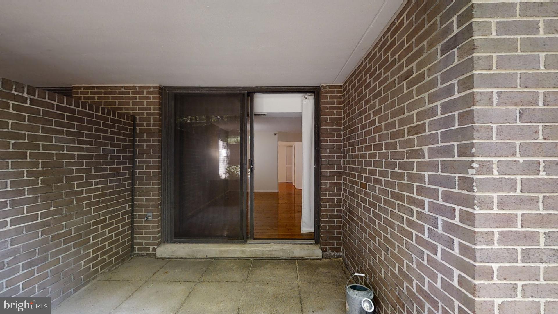 ENCORE OF MCLEAN - Residential Lease