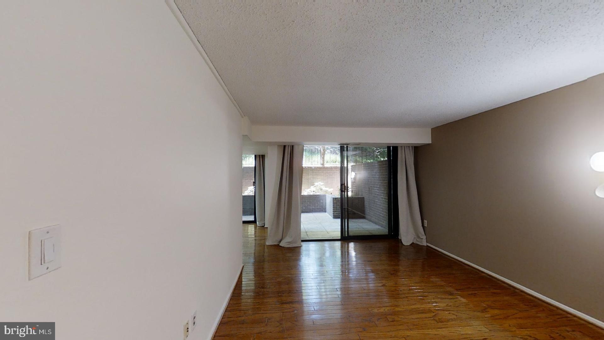 ENCORE OF MCLEAN - Residential Lease