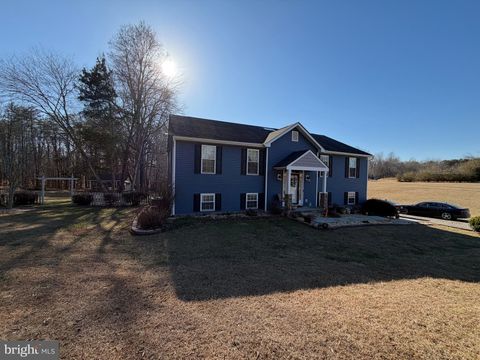 Homes For Sale - 10006 Elys Ford Road<br/> FREDERICKSBURG, VA 22407