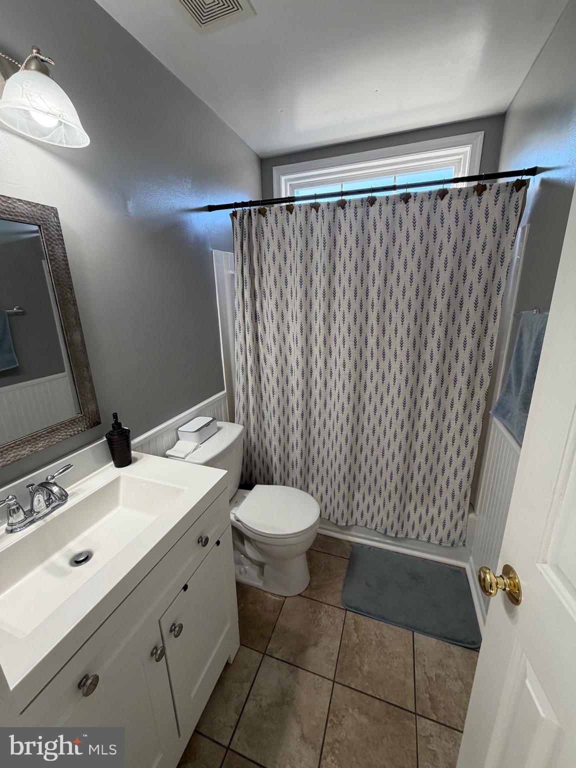 BLANKENBAKER - Residential