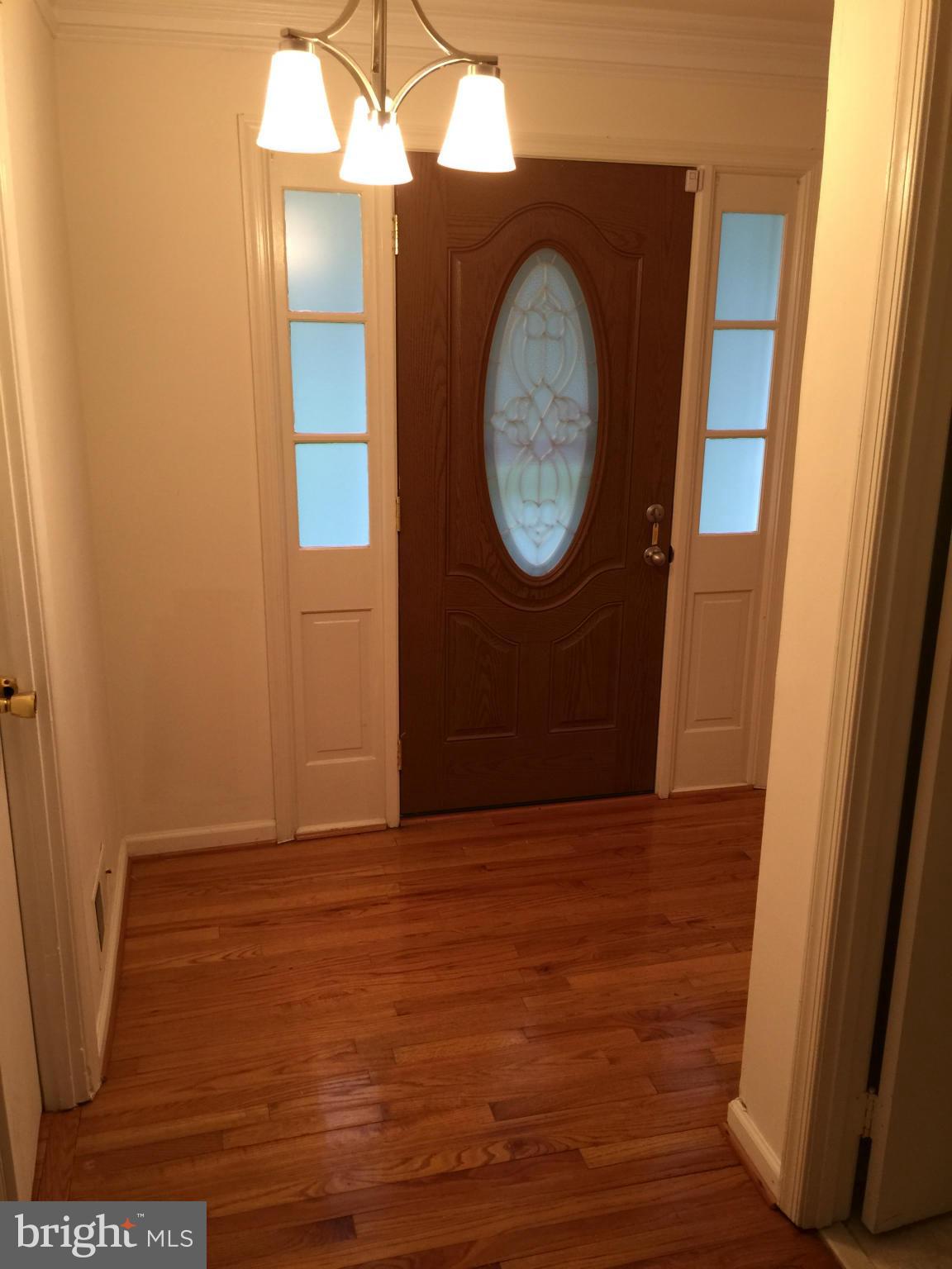 QUINCE ORCHARD KNOLLS - Residential Lease