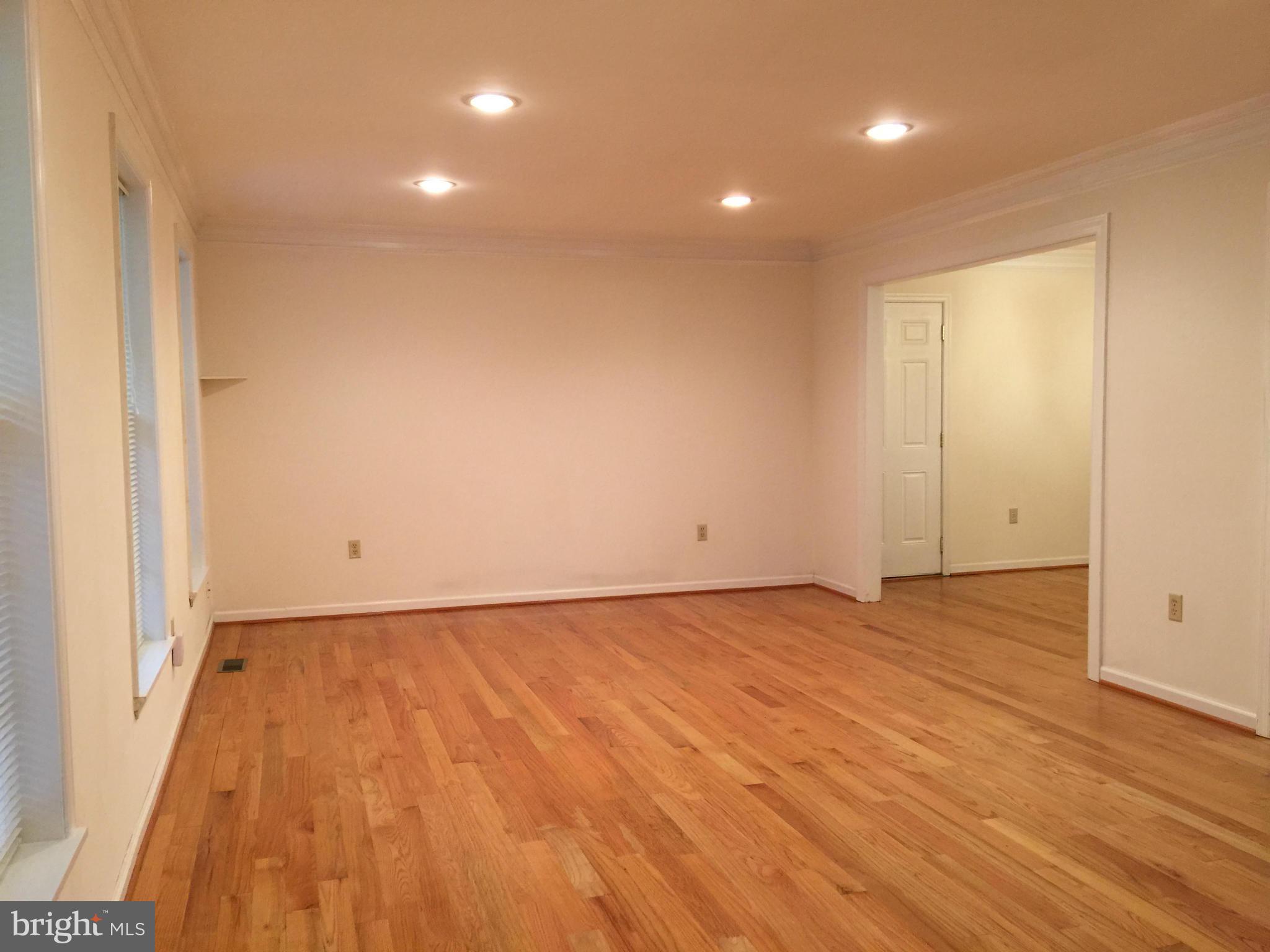 QUINCE ORCHARD KNOLLS - Residential Lease