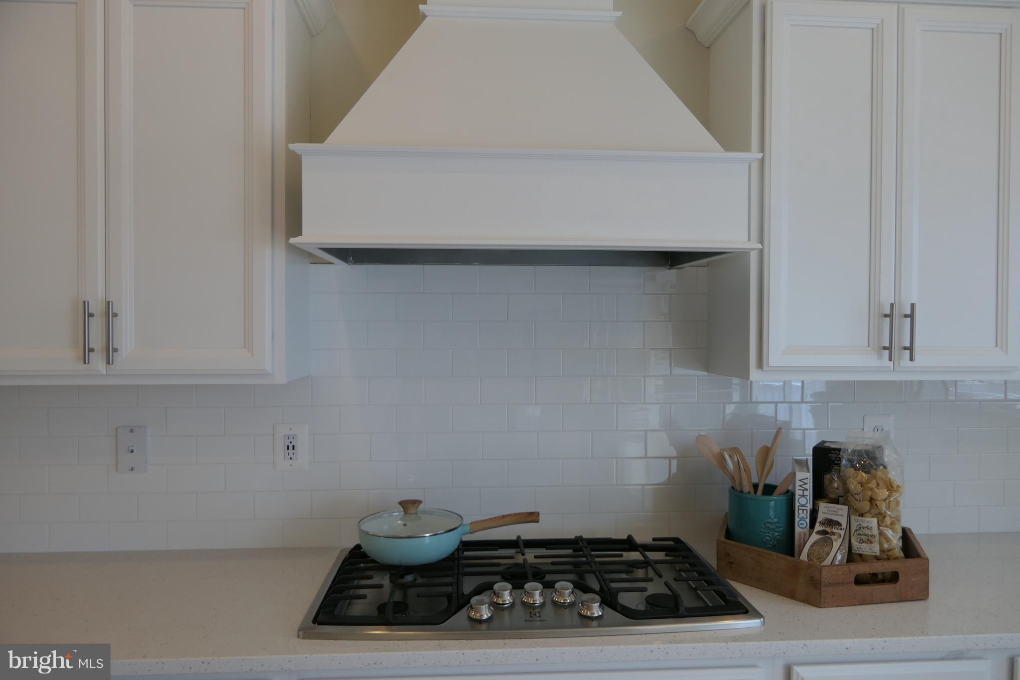 TANYARD COVE NORTH - Residential