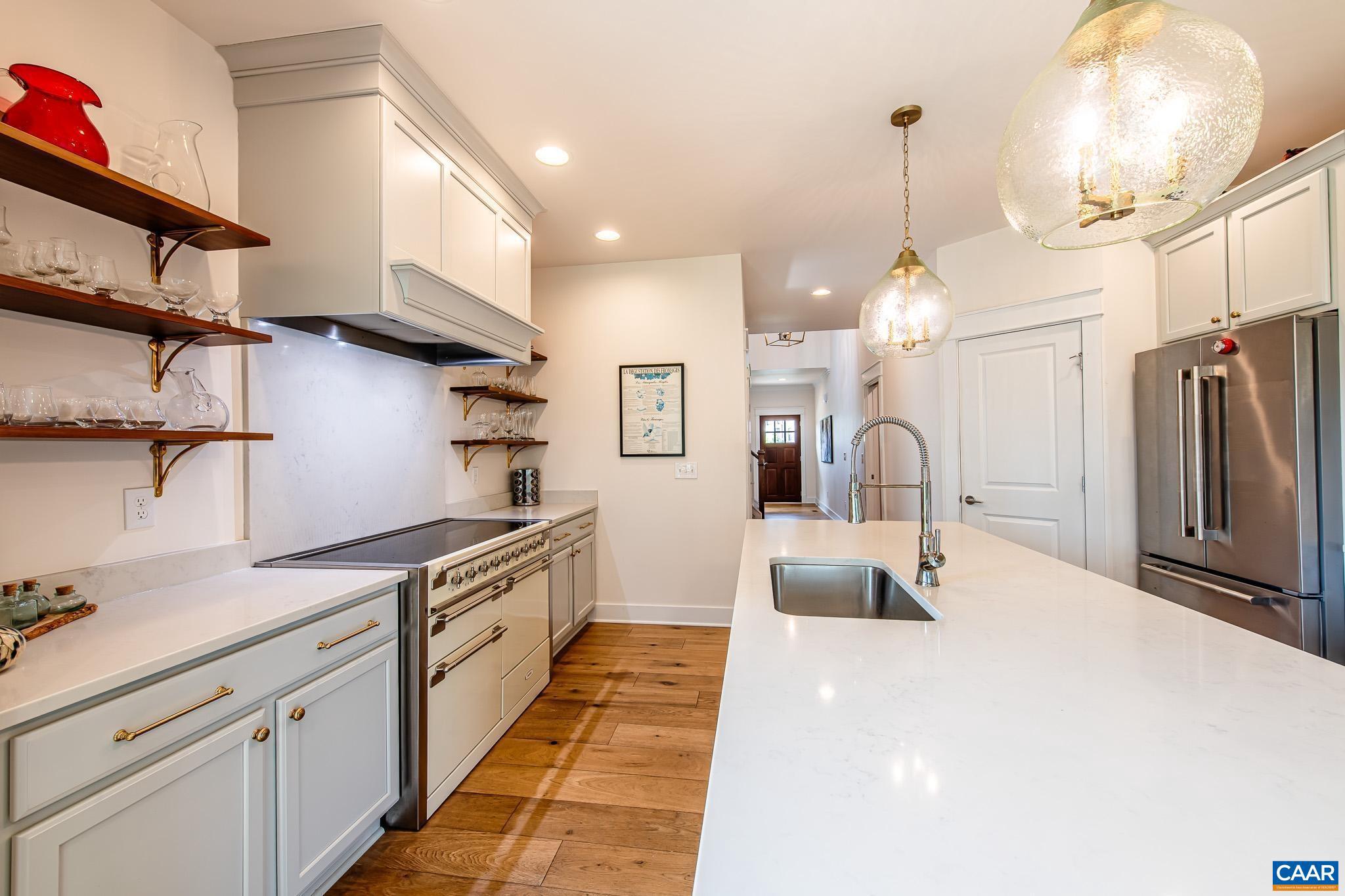 OLD TRAIL - Residential