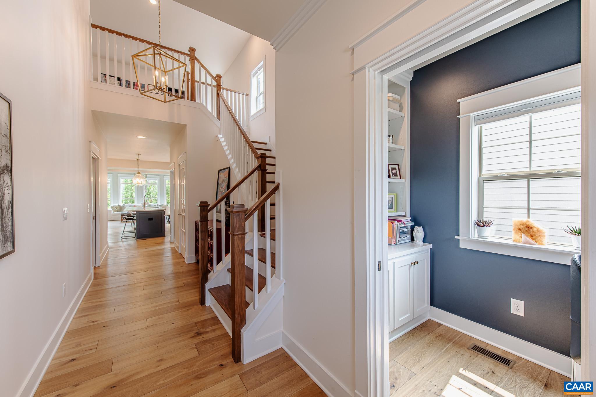 138 BISHOPGATE LN