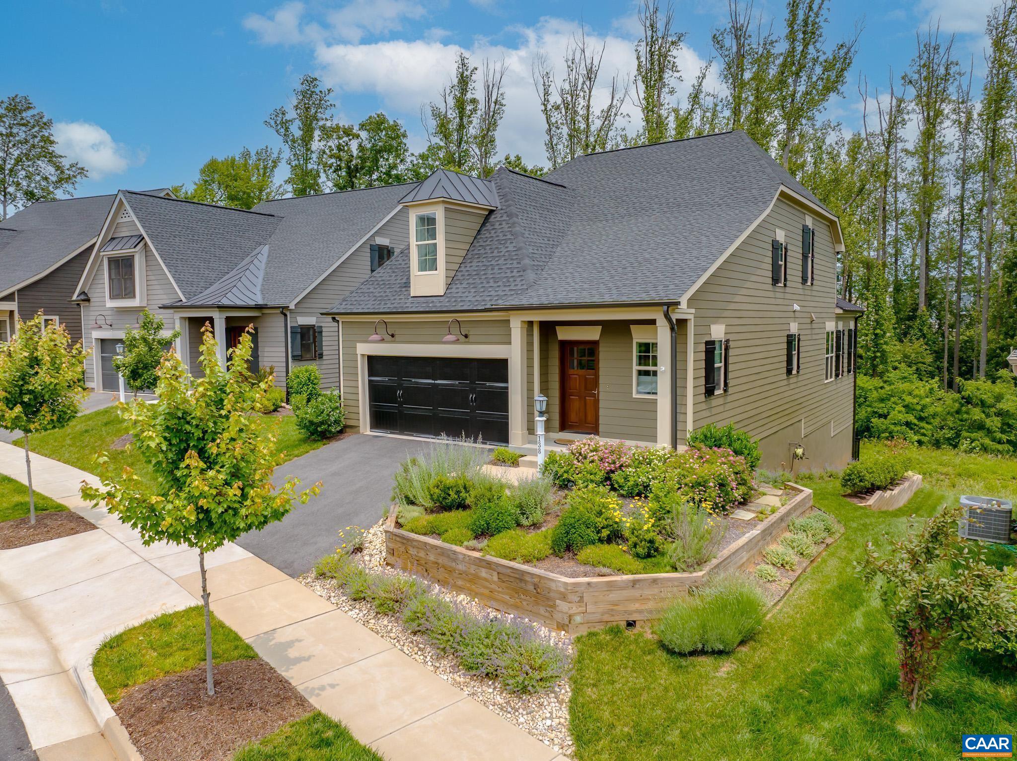 138 BISHOPGATE LN