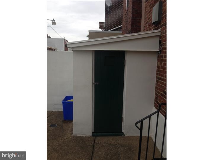 PORT RICHMOND - Residential
