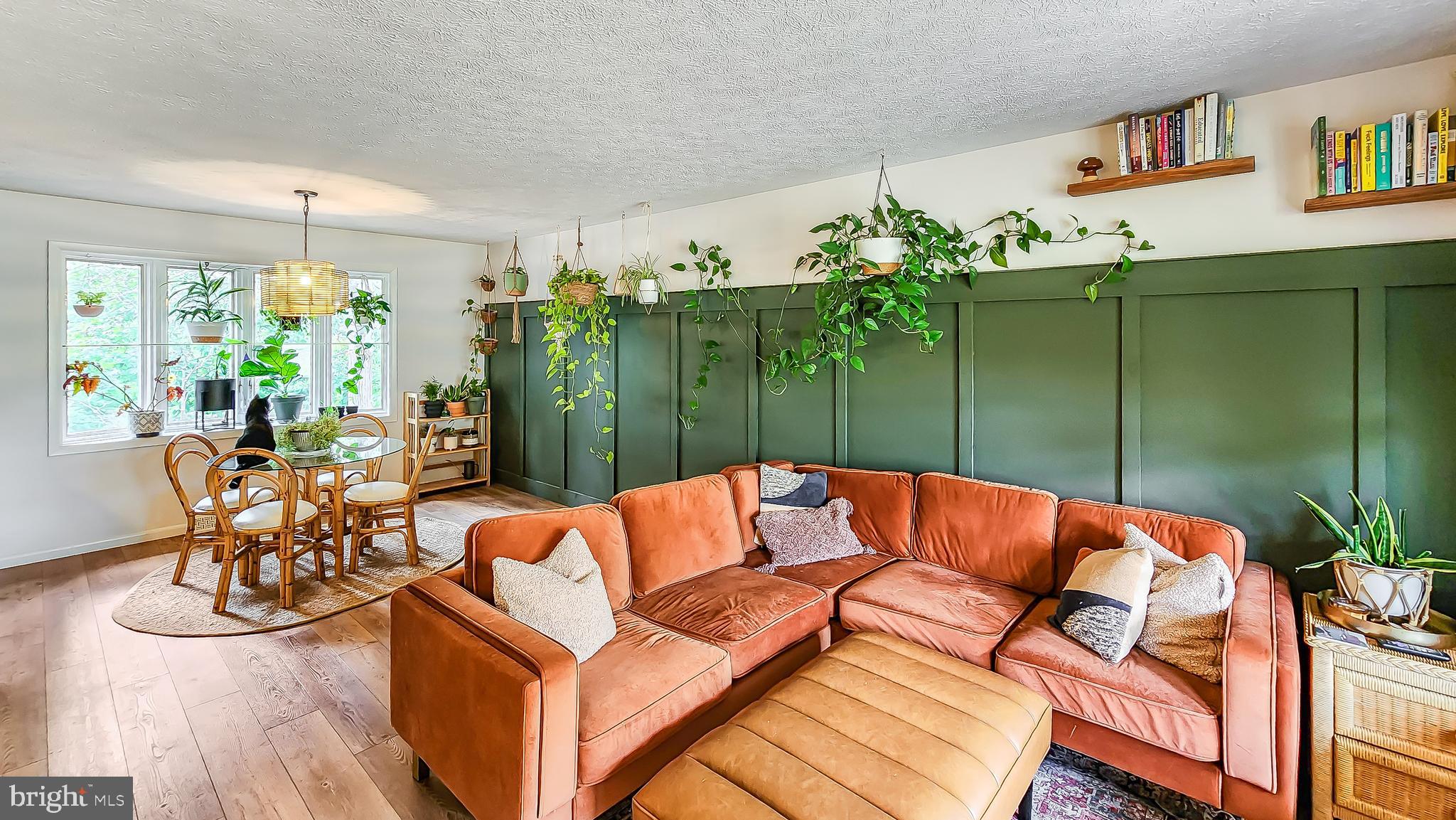 AMCELLE ACRES - Residential