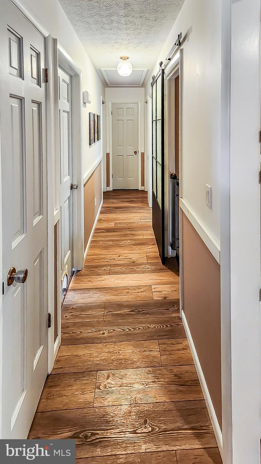 AMCELLE ACRES - Residential