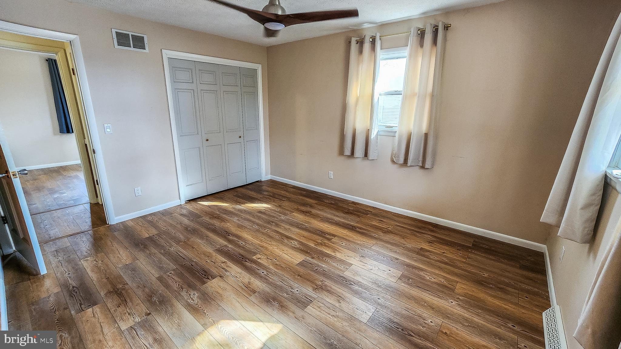 AMCELLE ACRES - Residential