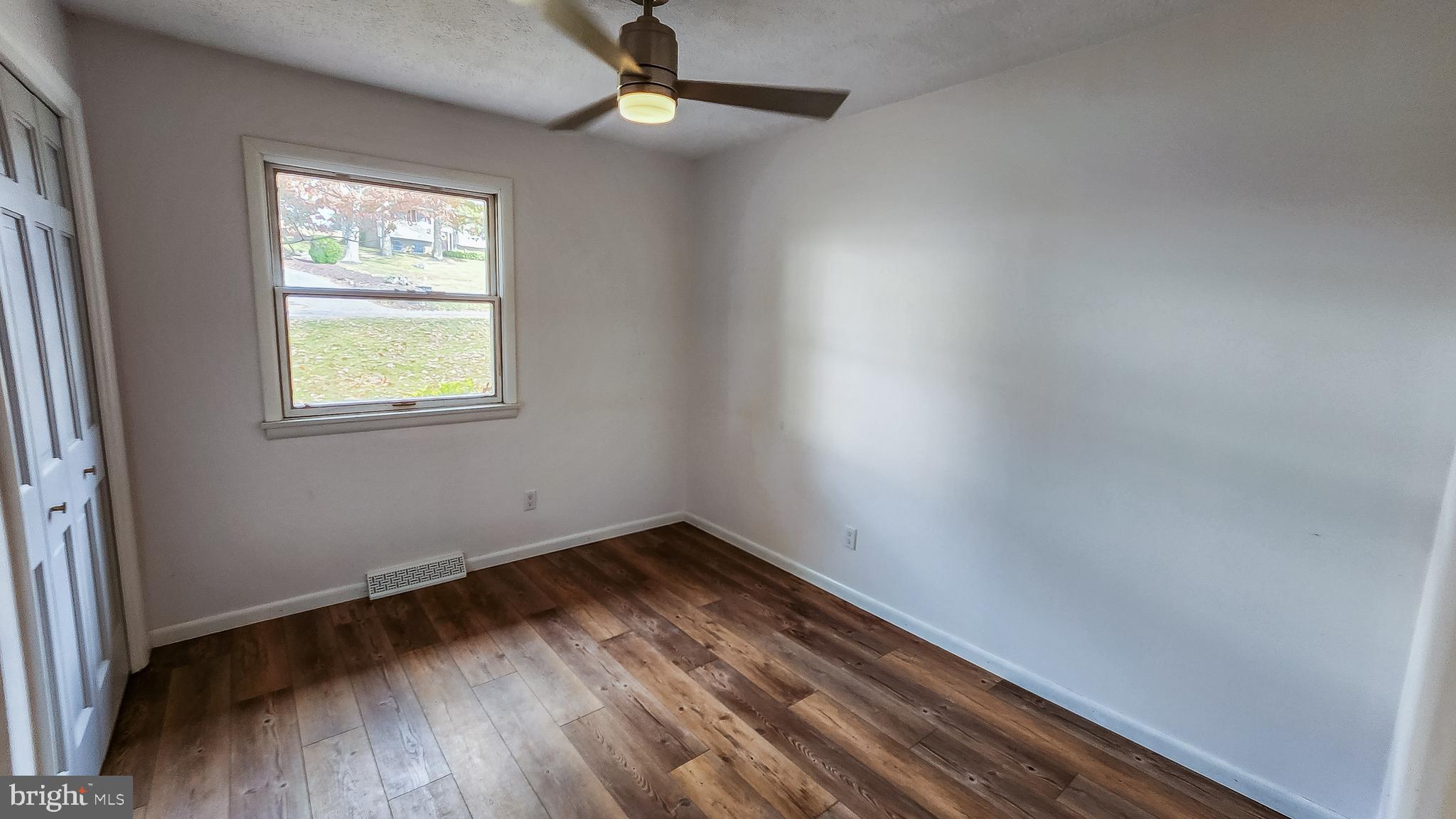 AMCELLE ACRES - Residential