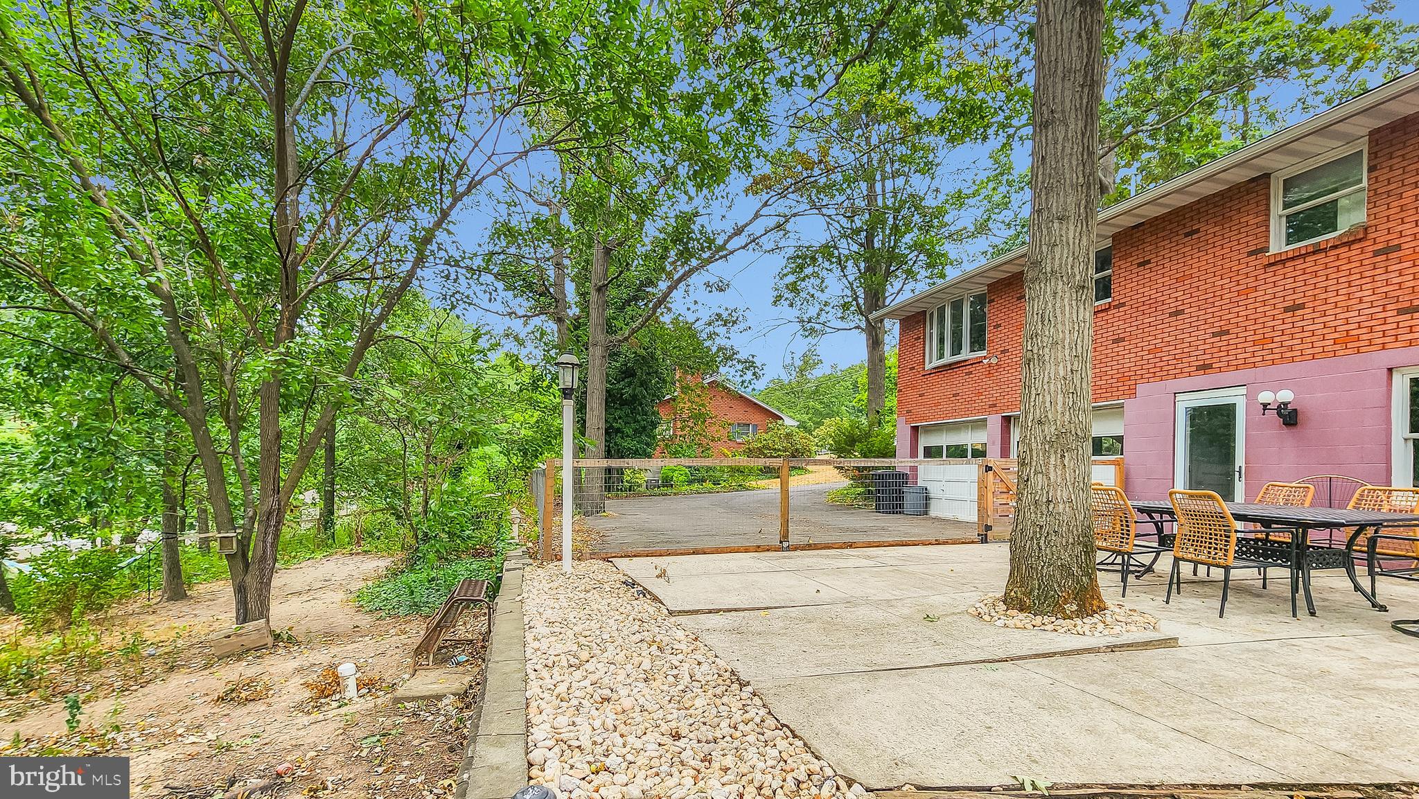 AMCELLE ACRES - Residential