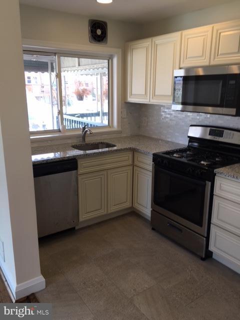 HAWTHORNE - Residential